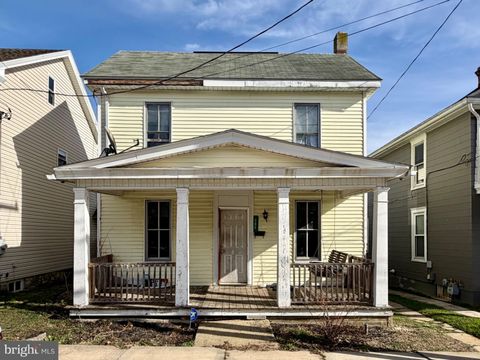 265 PARK STREET STREET WAYNESBORO PA 17268