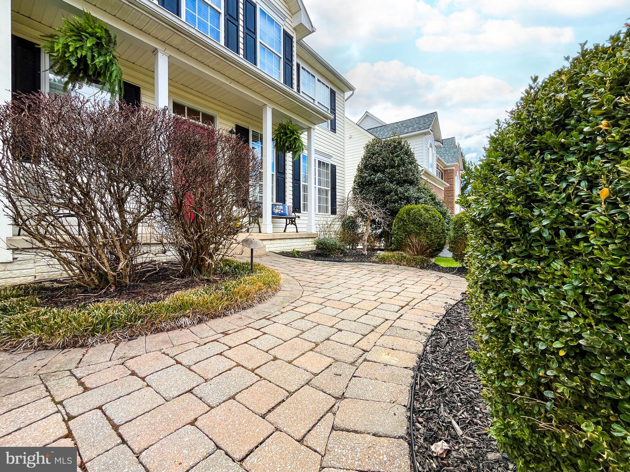 3640 BYRON CIRCLE
