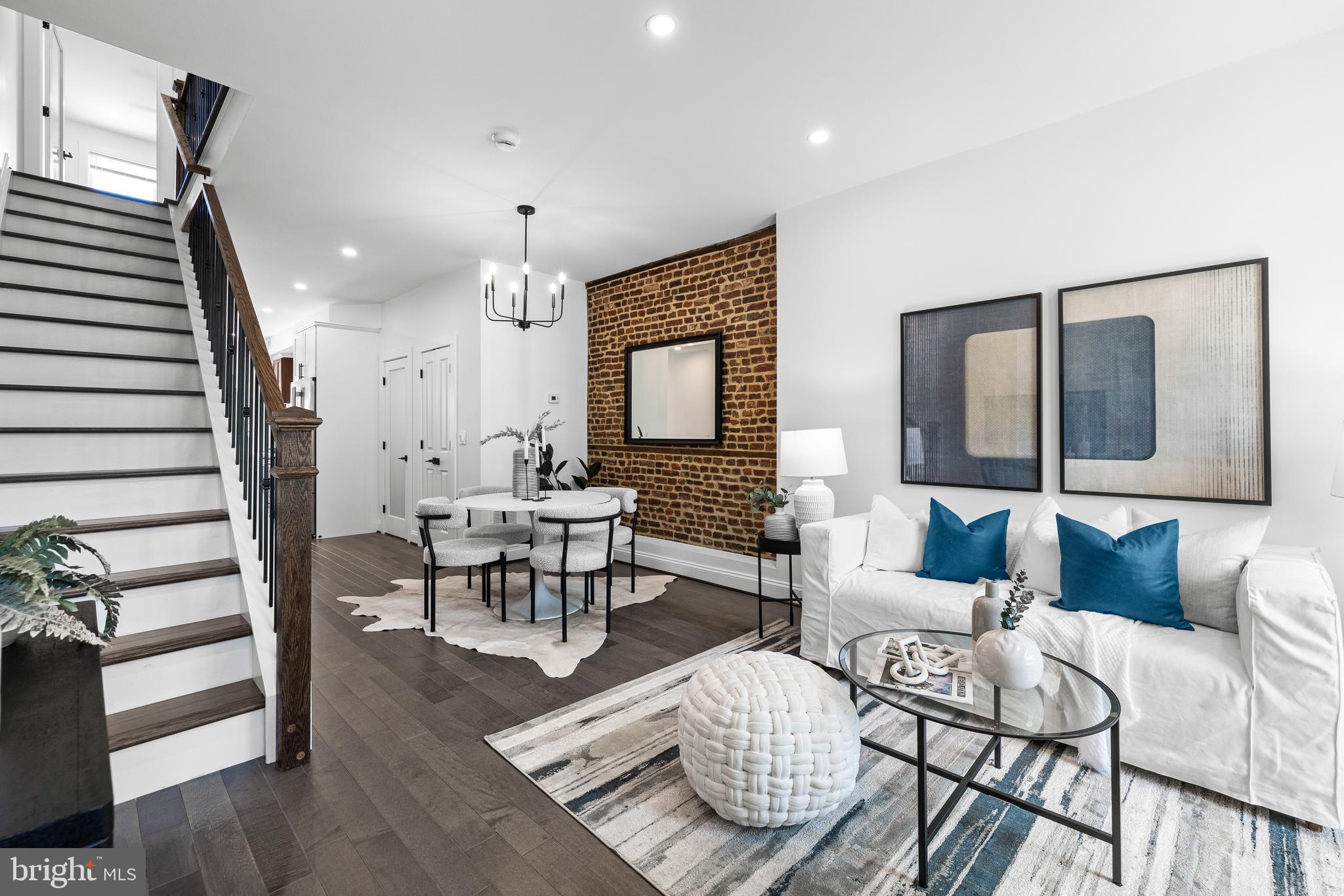 WASHINGTON VILLAGE - Residential