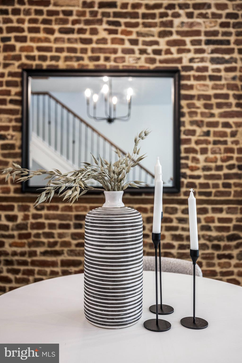 WASHINGTON VILLAGE - Residential