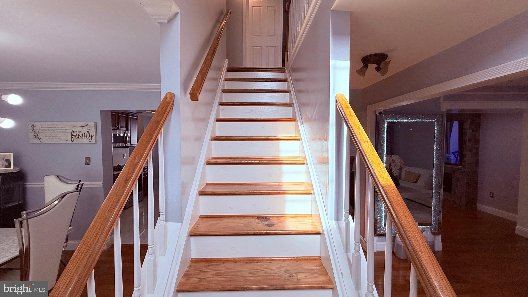 BUSTLETON - Residential