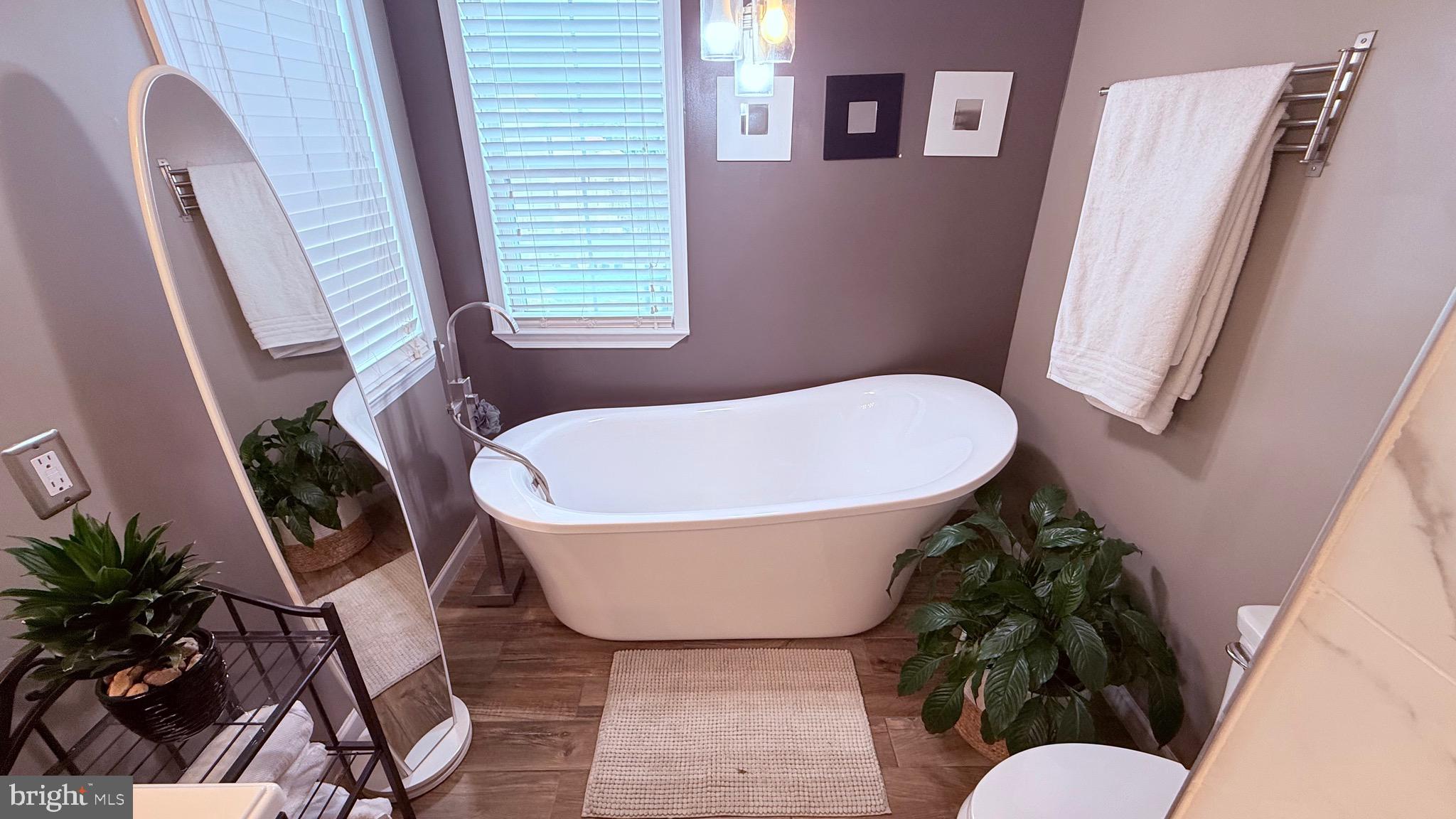 BUSTLETON - Residential