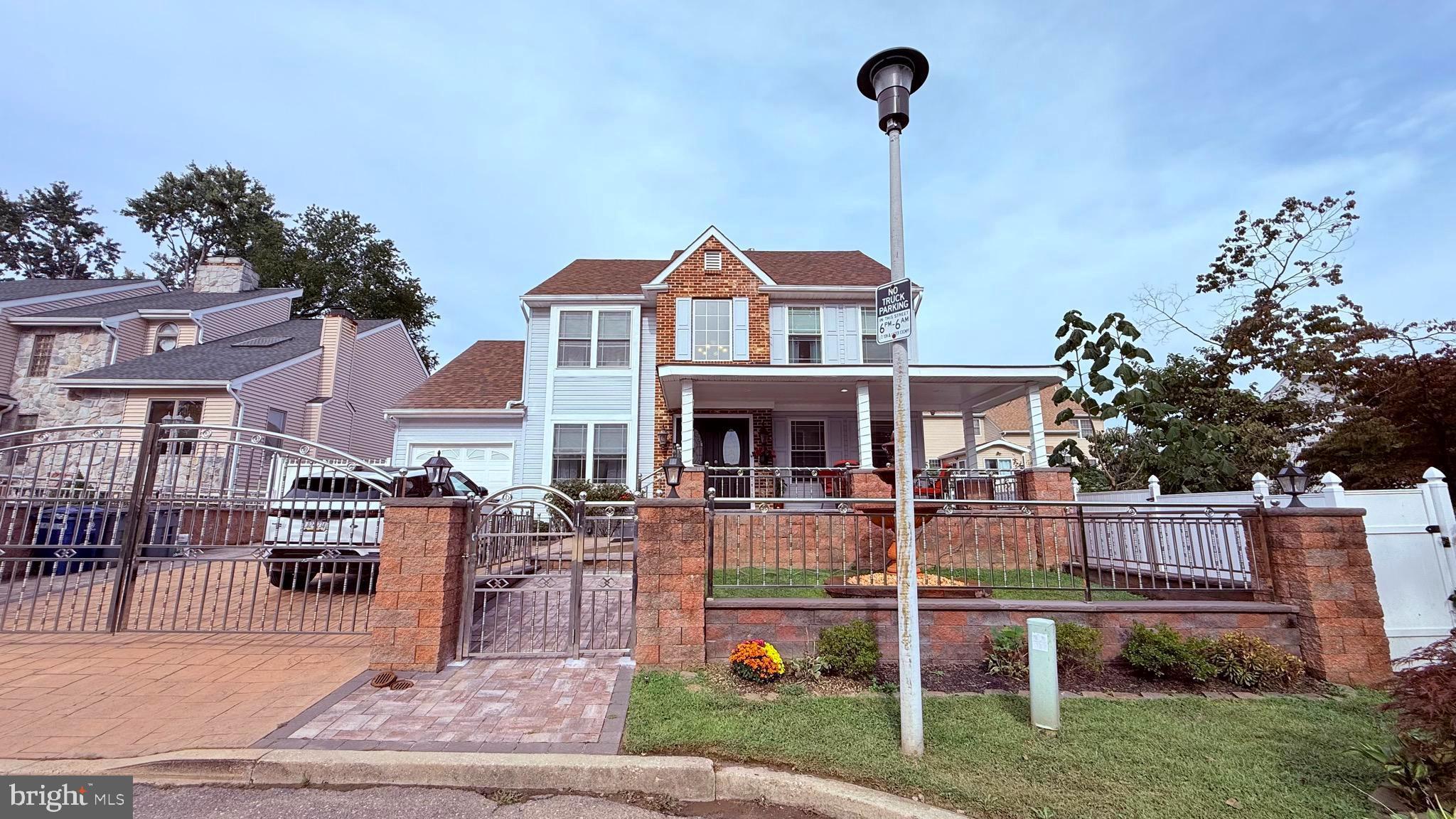 8905 SPRINGVIEW ROAD