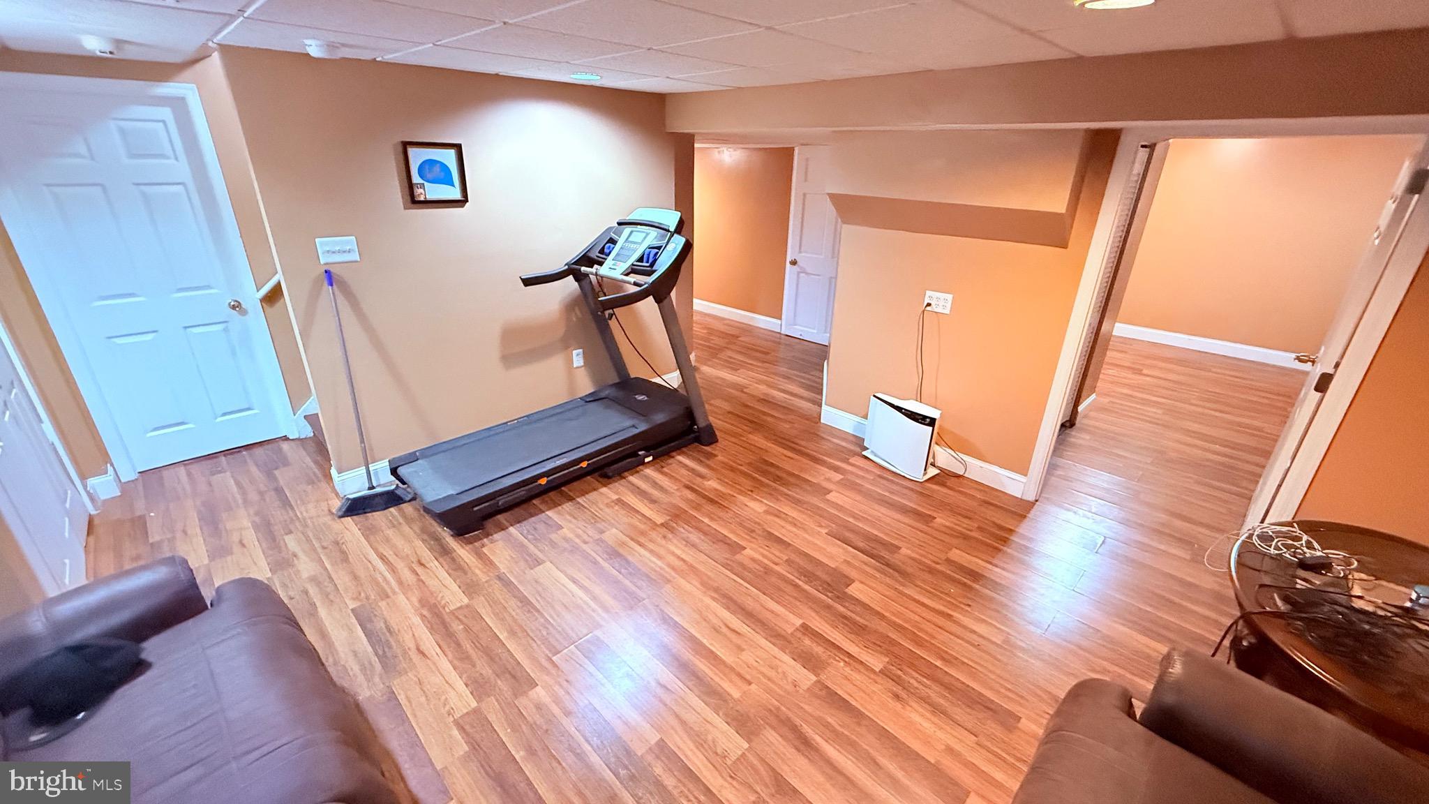 BUSTLETON - Residential