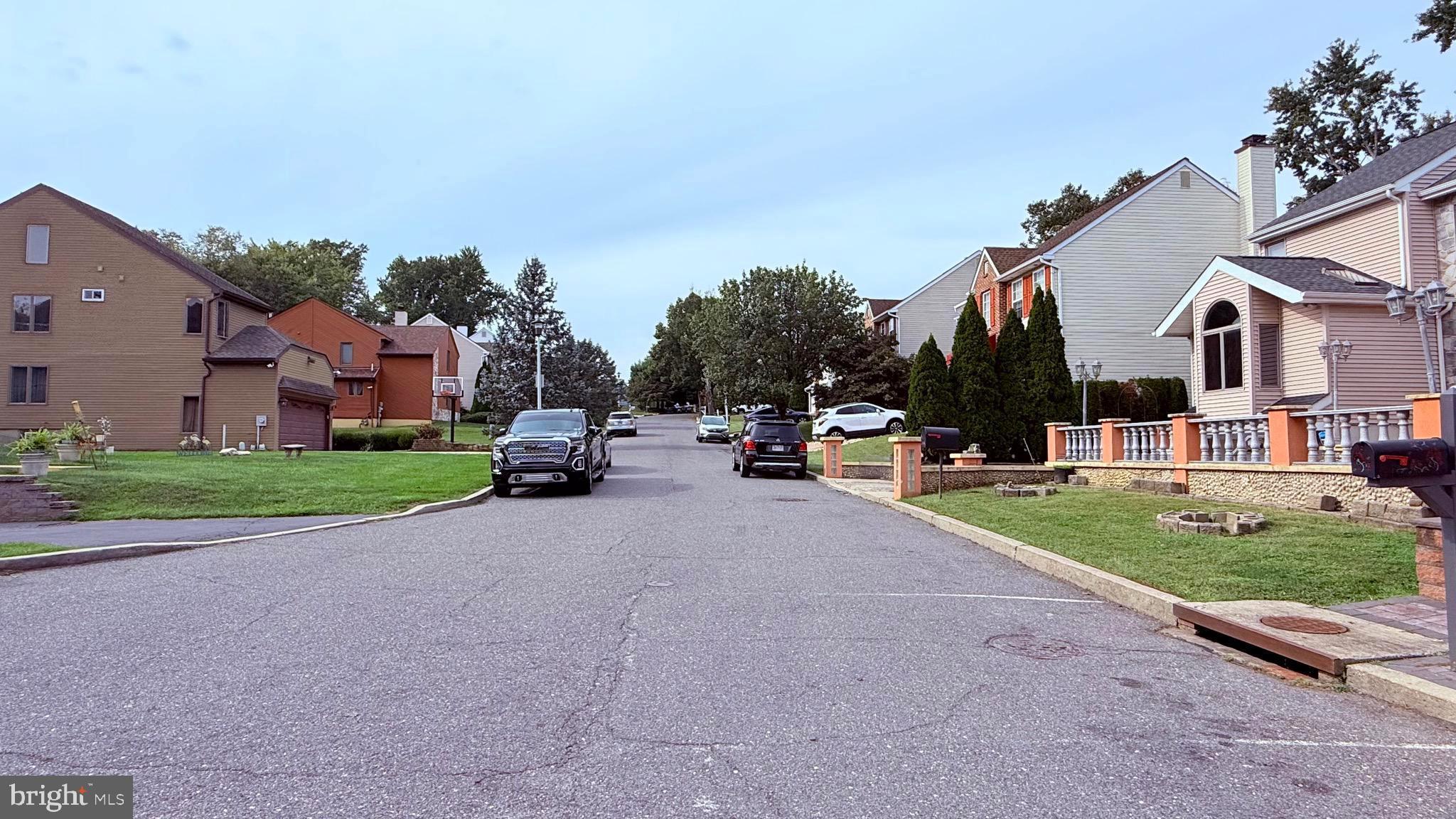 BUSTLETON - Residential