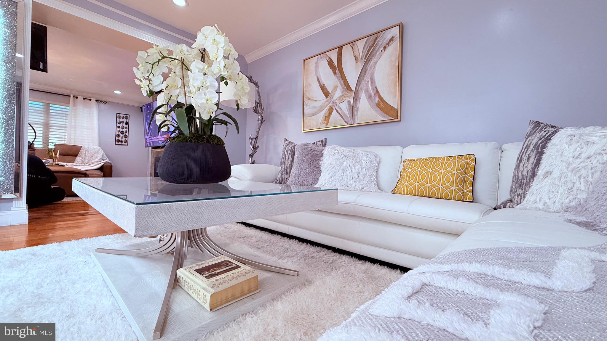 BUSTLETON - Residential