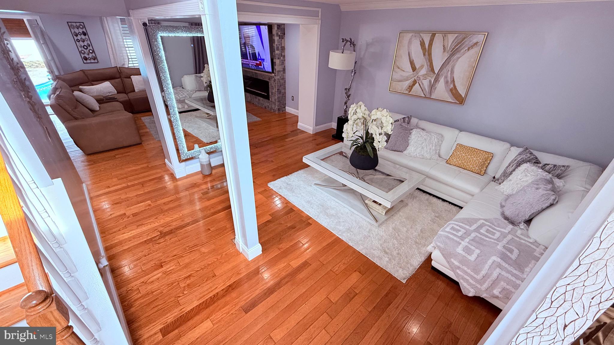 BUSTLETON - Residential