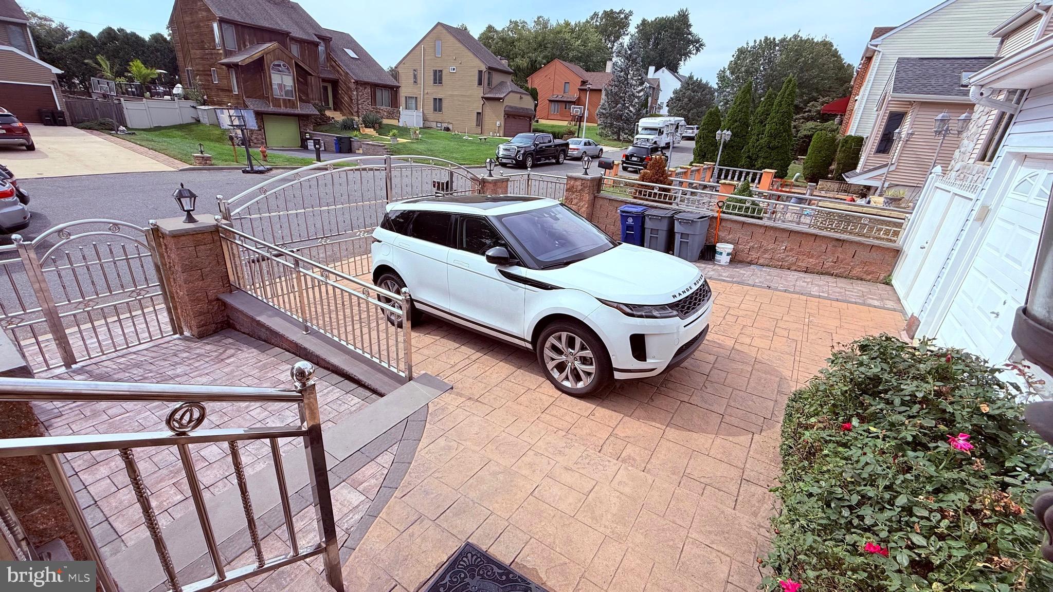 BUSTLETON - Residential