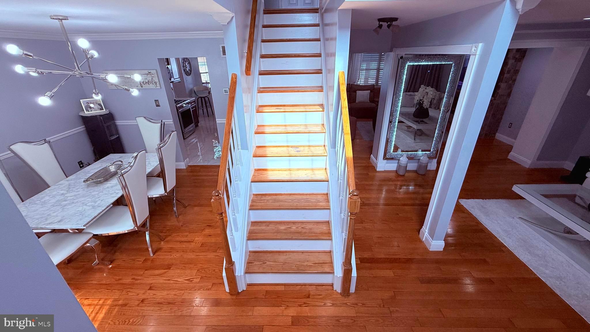 BUSTLETON - Residential