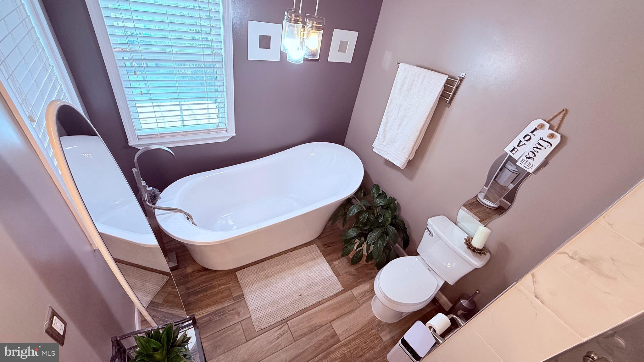 BUSTLETON - Residential