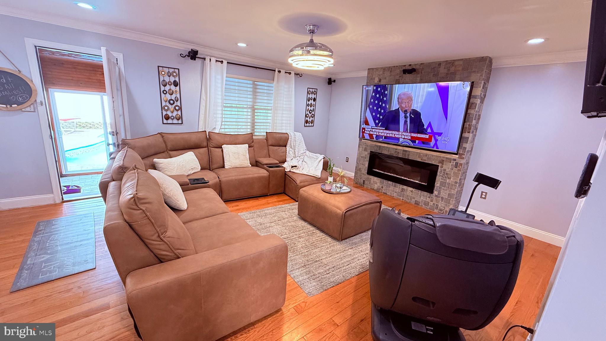 BUSTLETON - Residential