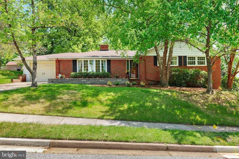 5904 Linthicum Lane, Linthicum Heights, MD MLS: MDAA2111382