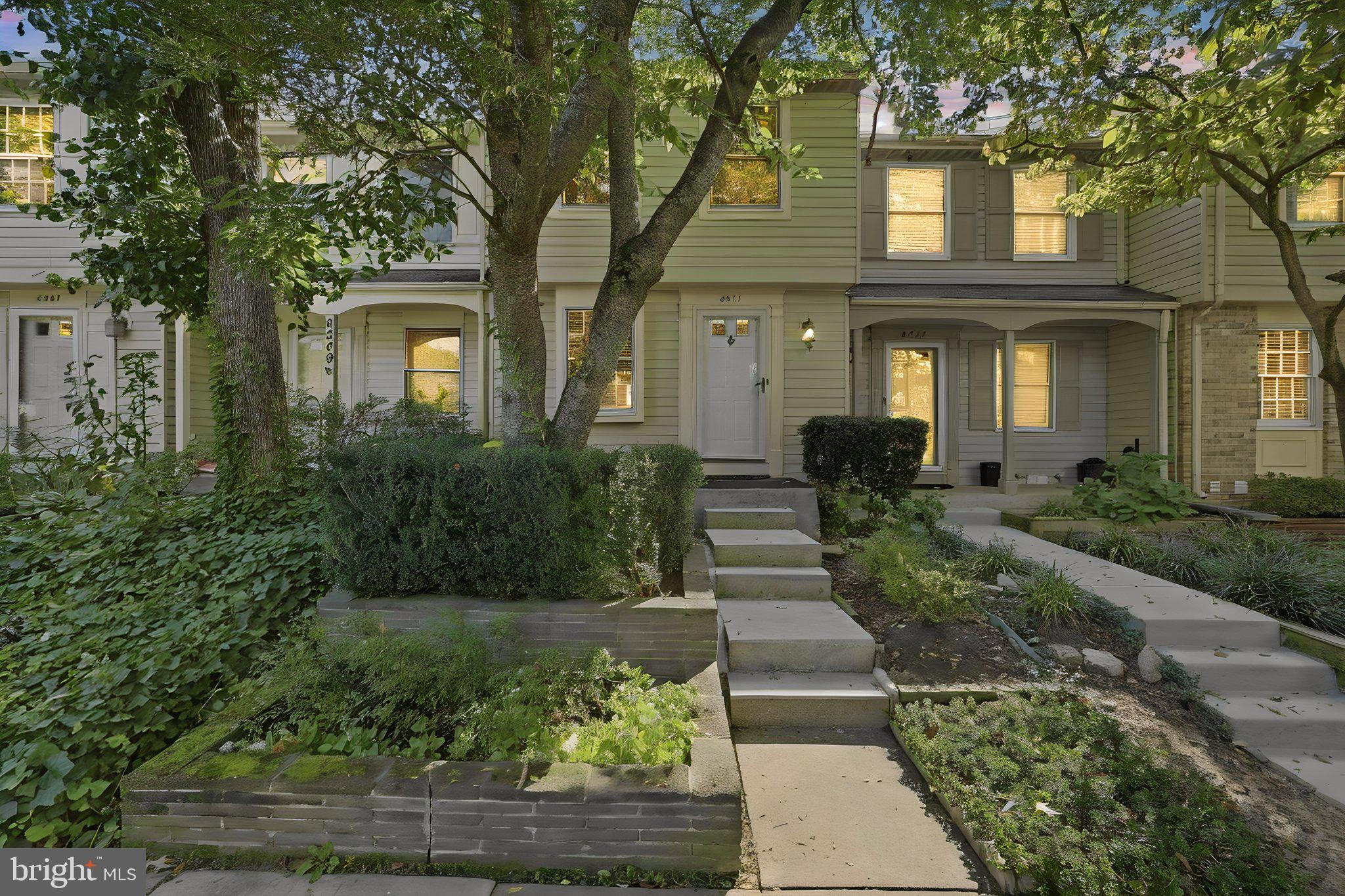 8511 KOLUDER COURT