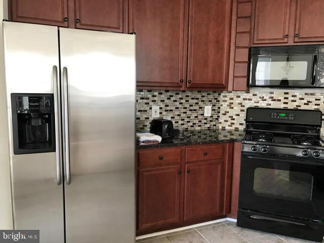 43920 HICKORY CORNER TERRACE 111