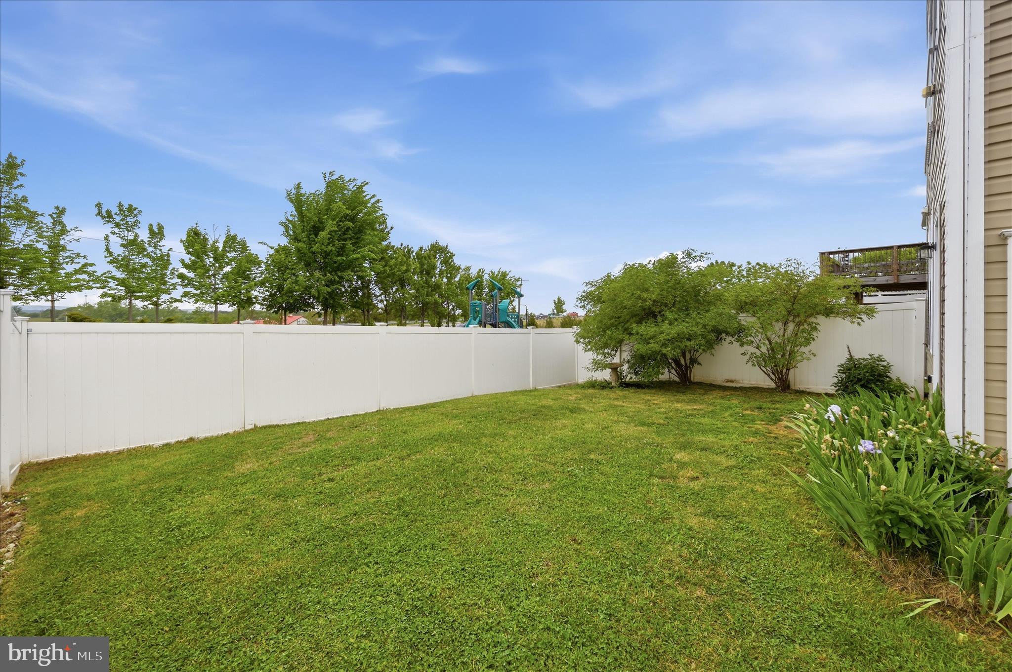 THE TOWNES AT TASKER - Residential