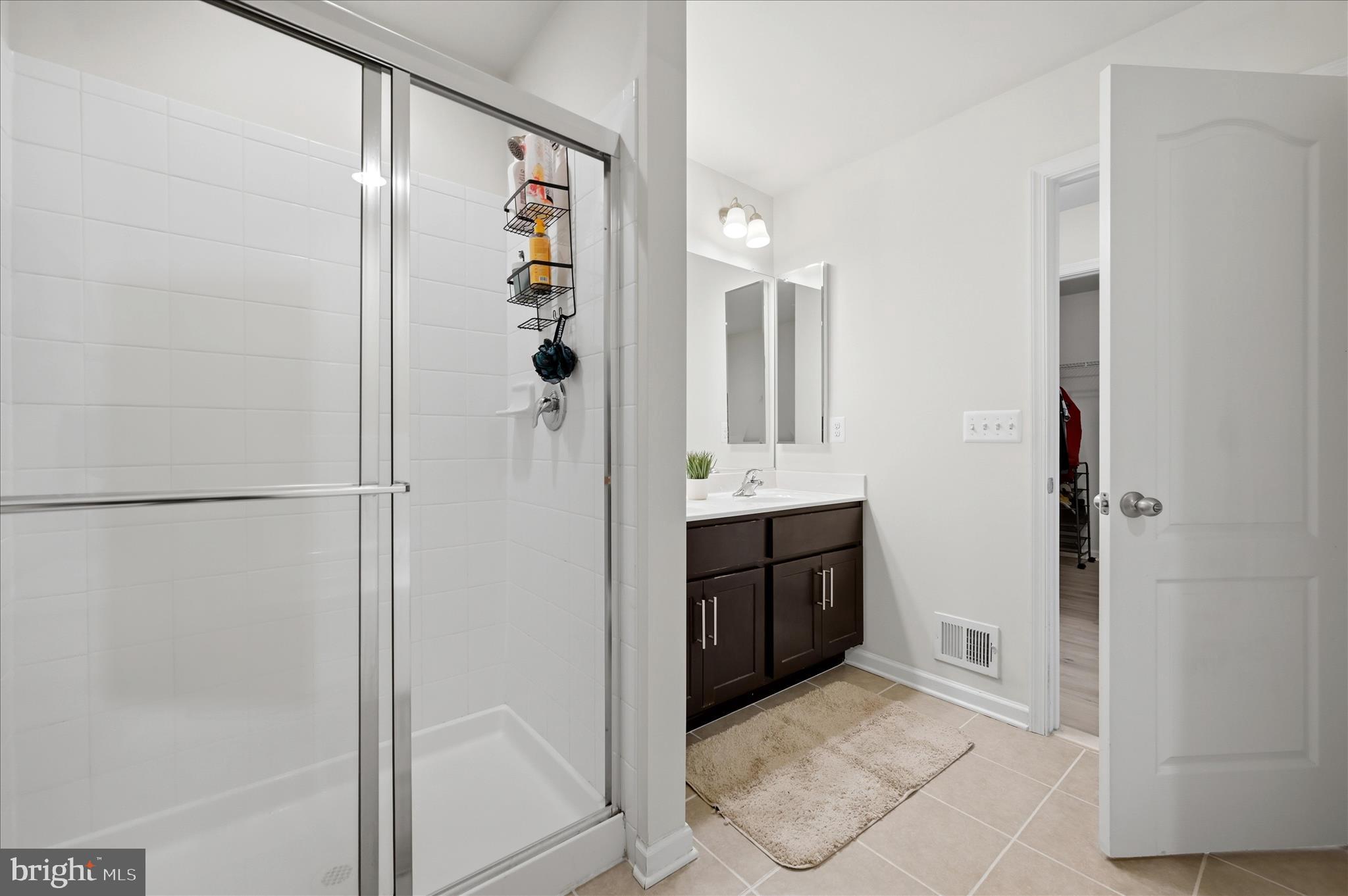 THE TOWNES AT TASKER - Residential