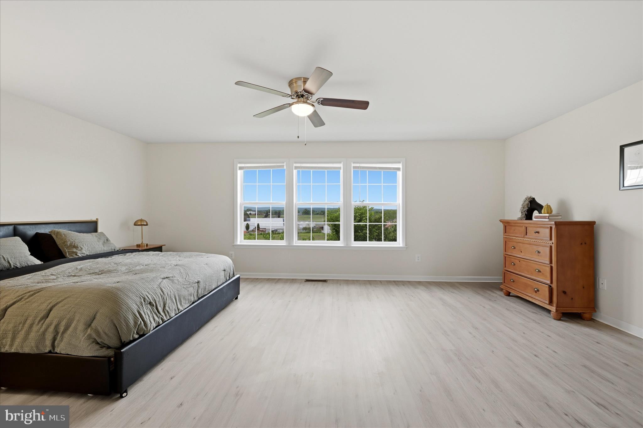 THE TOWNES AT TASKER - Residential