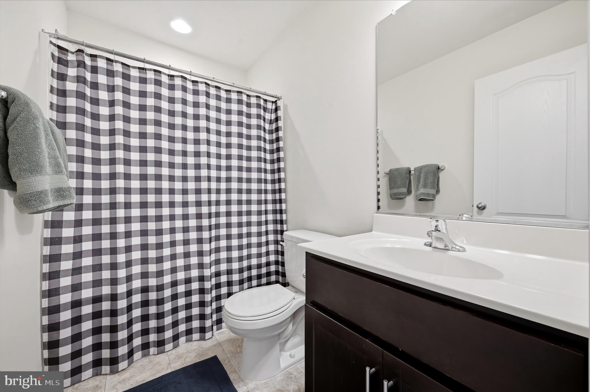 THE TOWNES AT TASKER - Residential