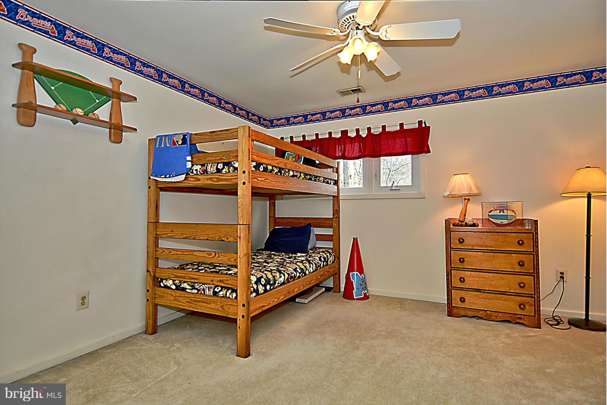 BLUFFS OF WOLF TRAP - Residential