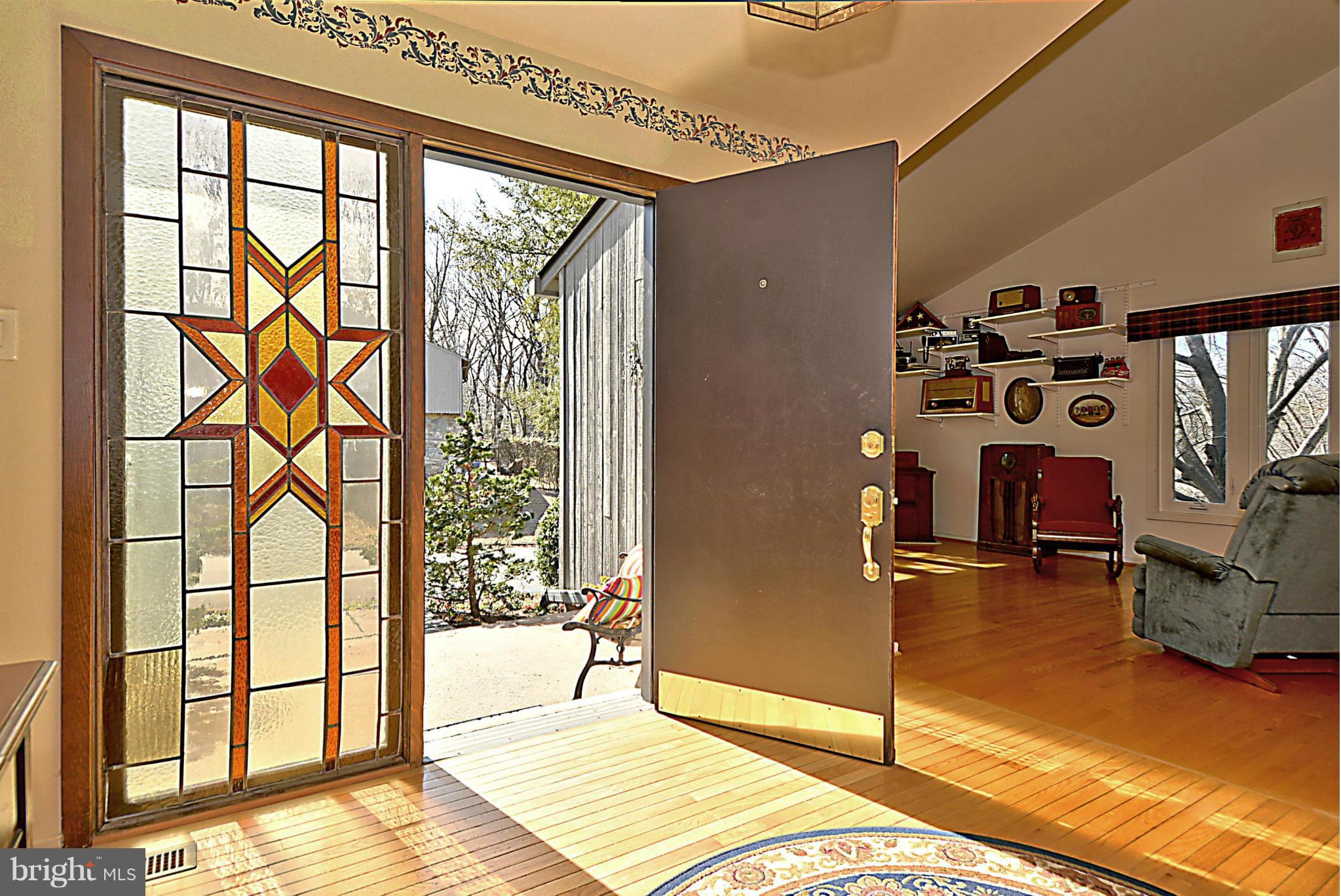 BLUFFS OF WOLF TRAP - Residential