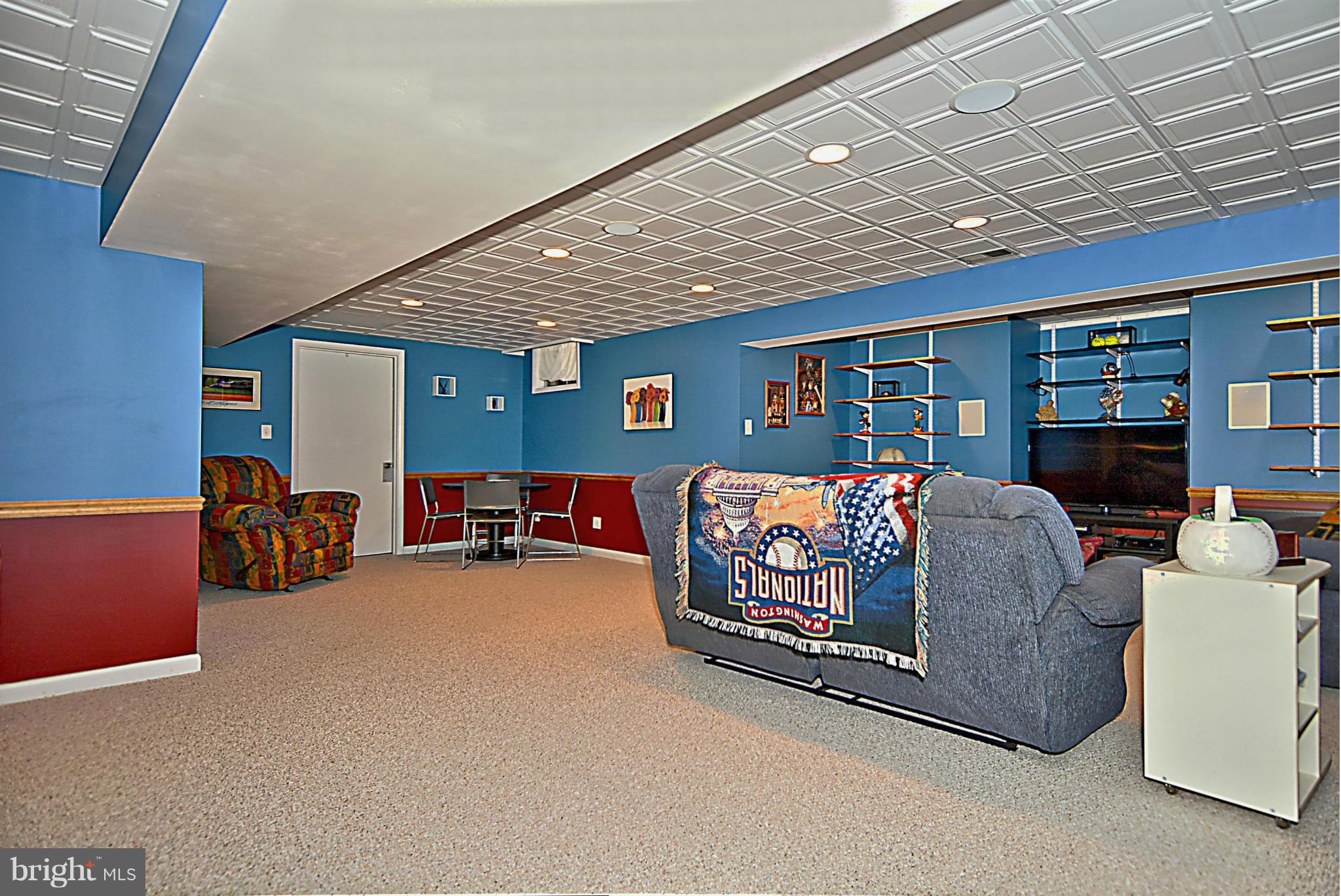 BLUFFS OF WOLF TRAP - Residential