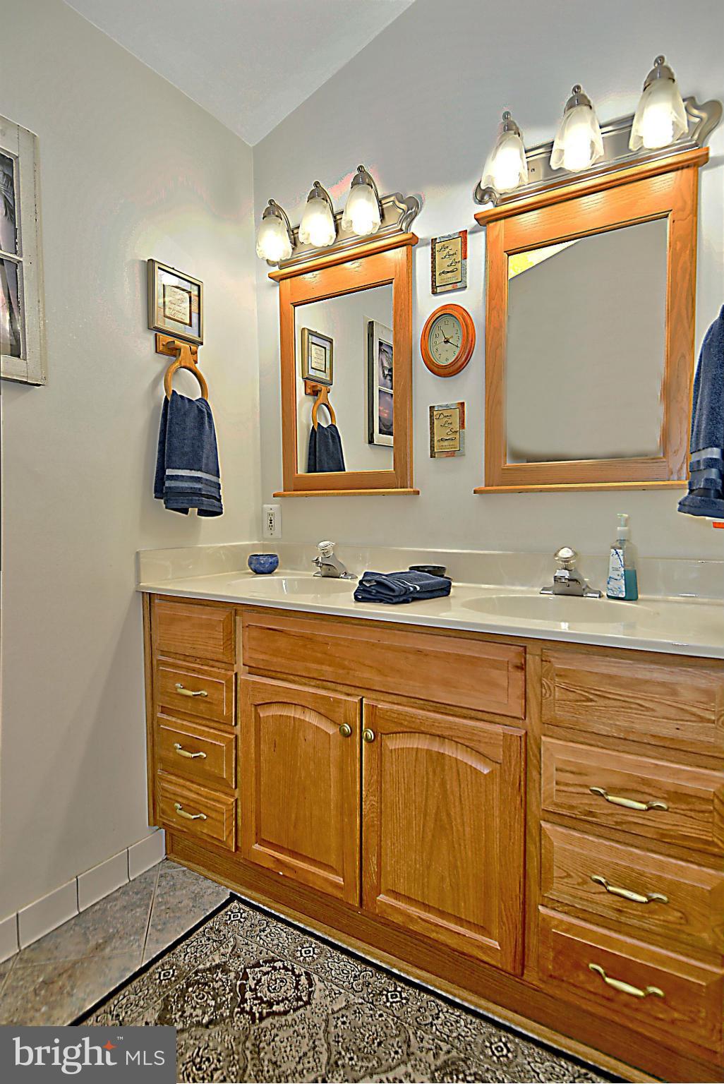 BLUFFS OF WOLF TRAP - Residential