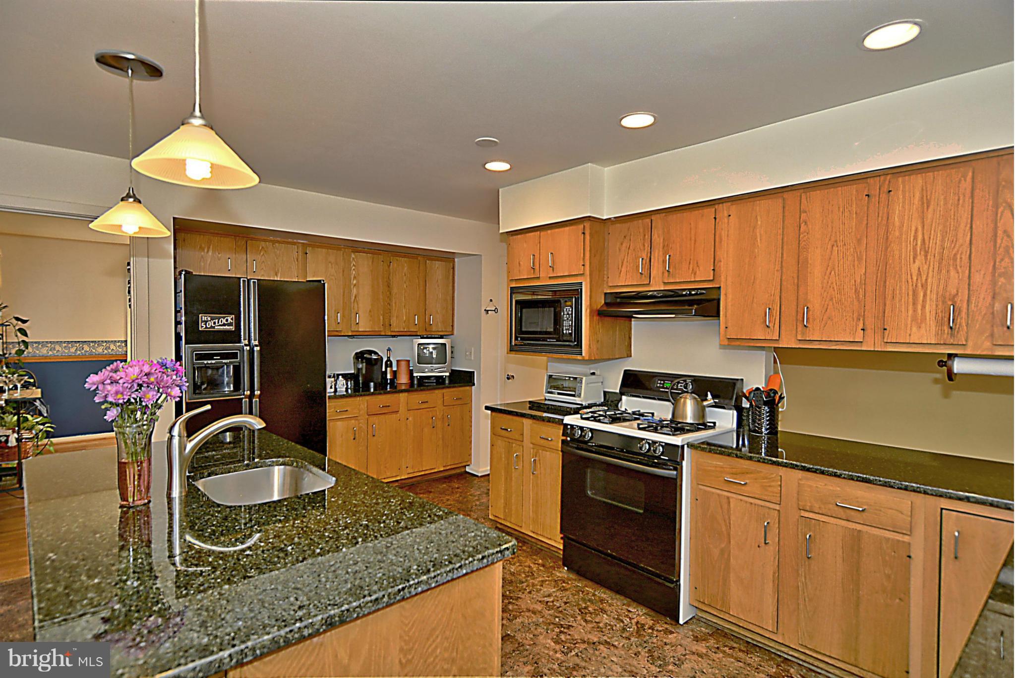 BLUFFS OF WOLF TRAP - Residential