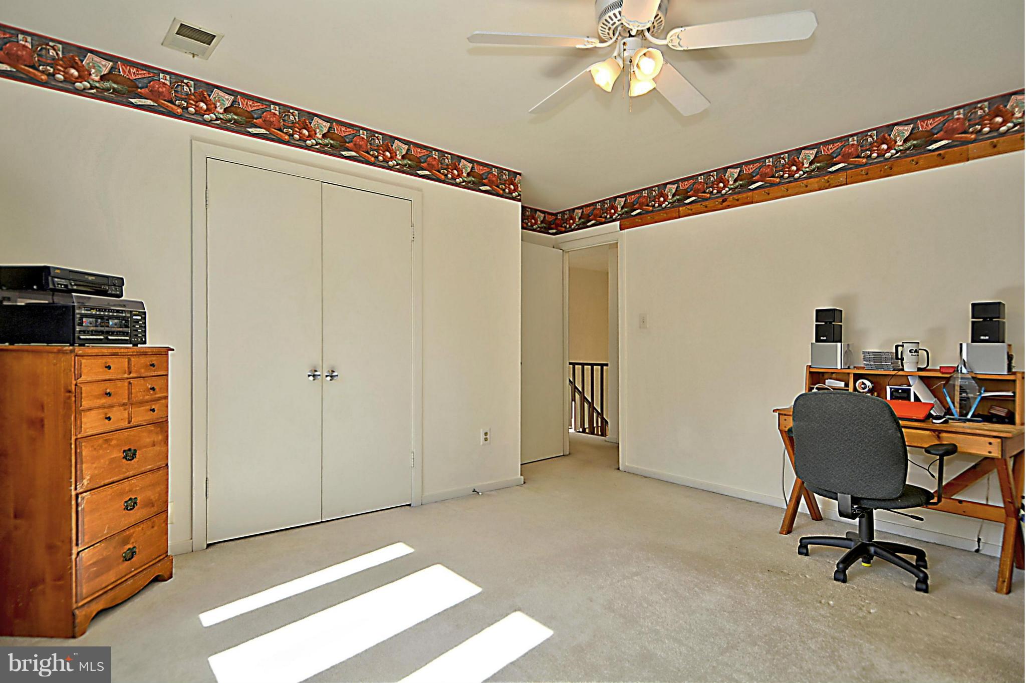 BLUFFS OF WOLF TRAP - Residential