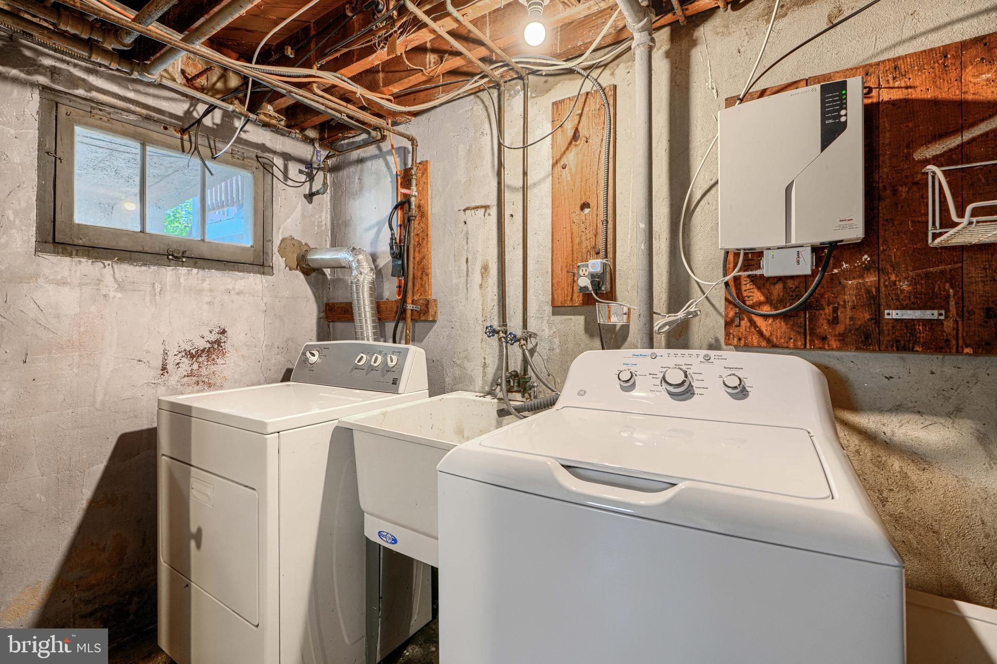 AIGBURTH - Residential