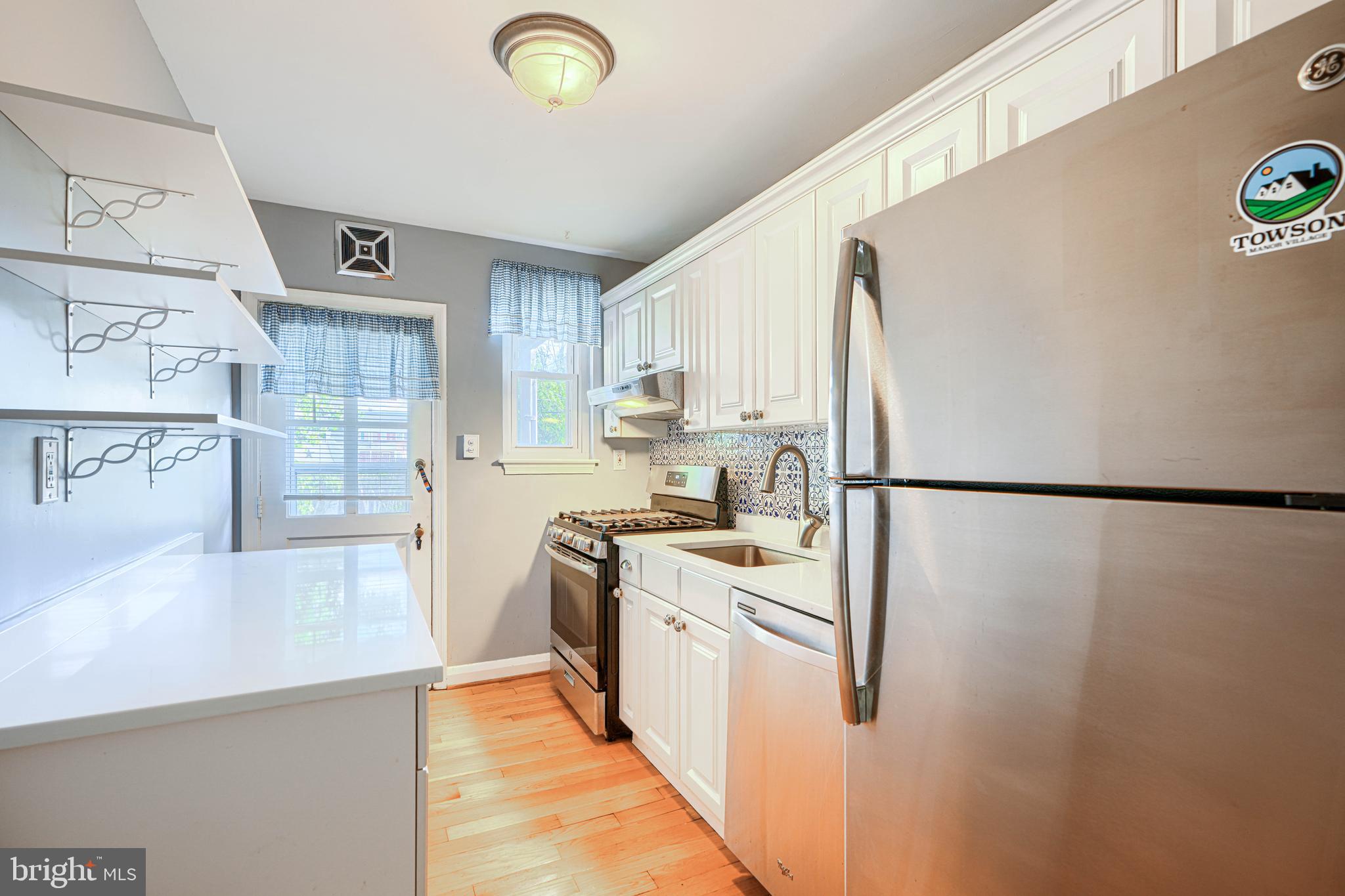 AIGBURTH - Residential