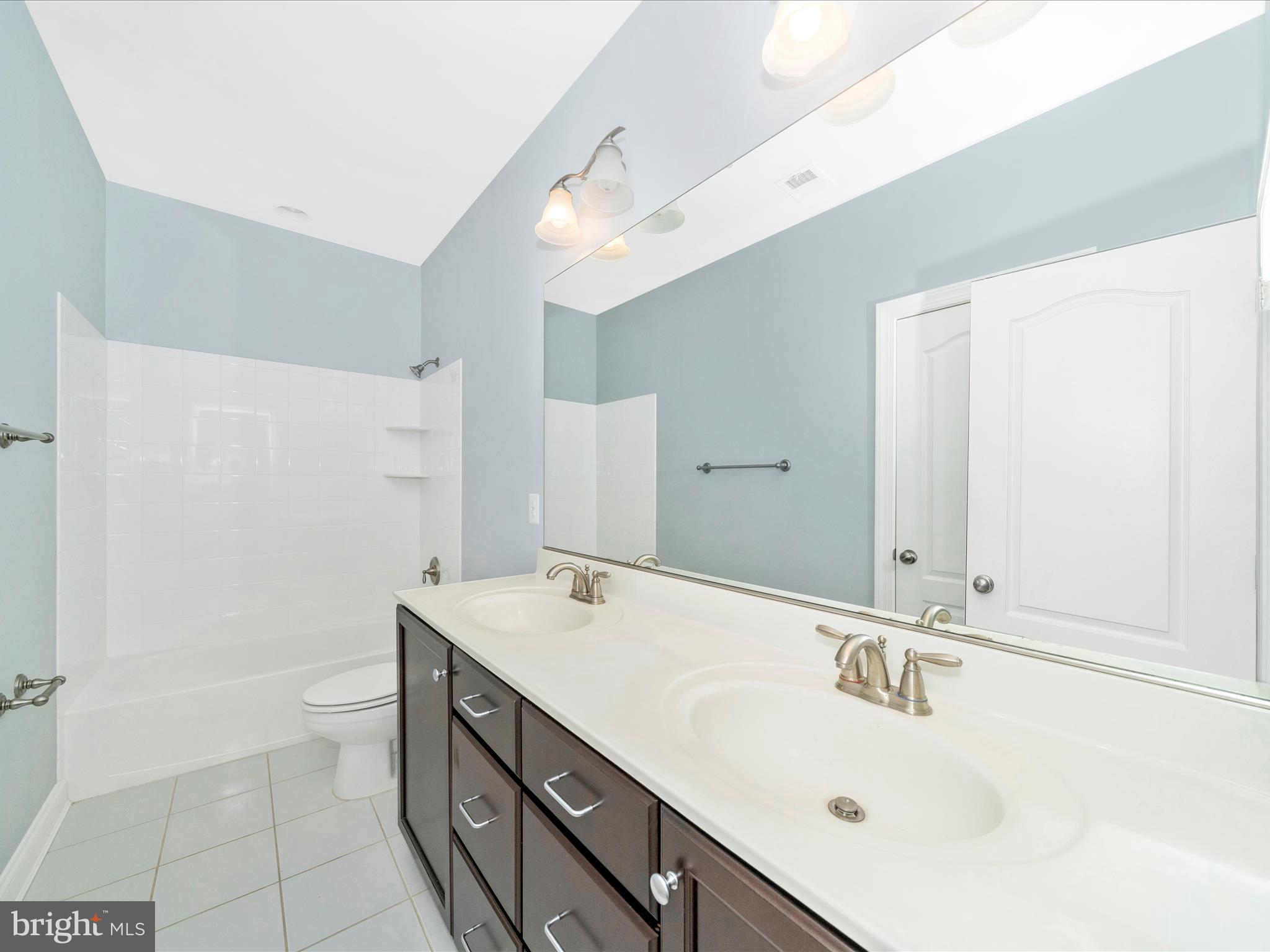 URBANA - Residential Lease