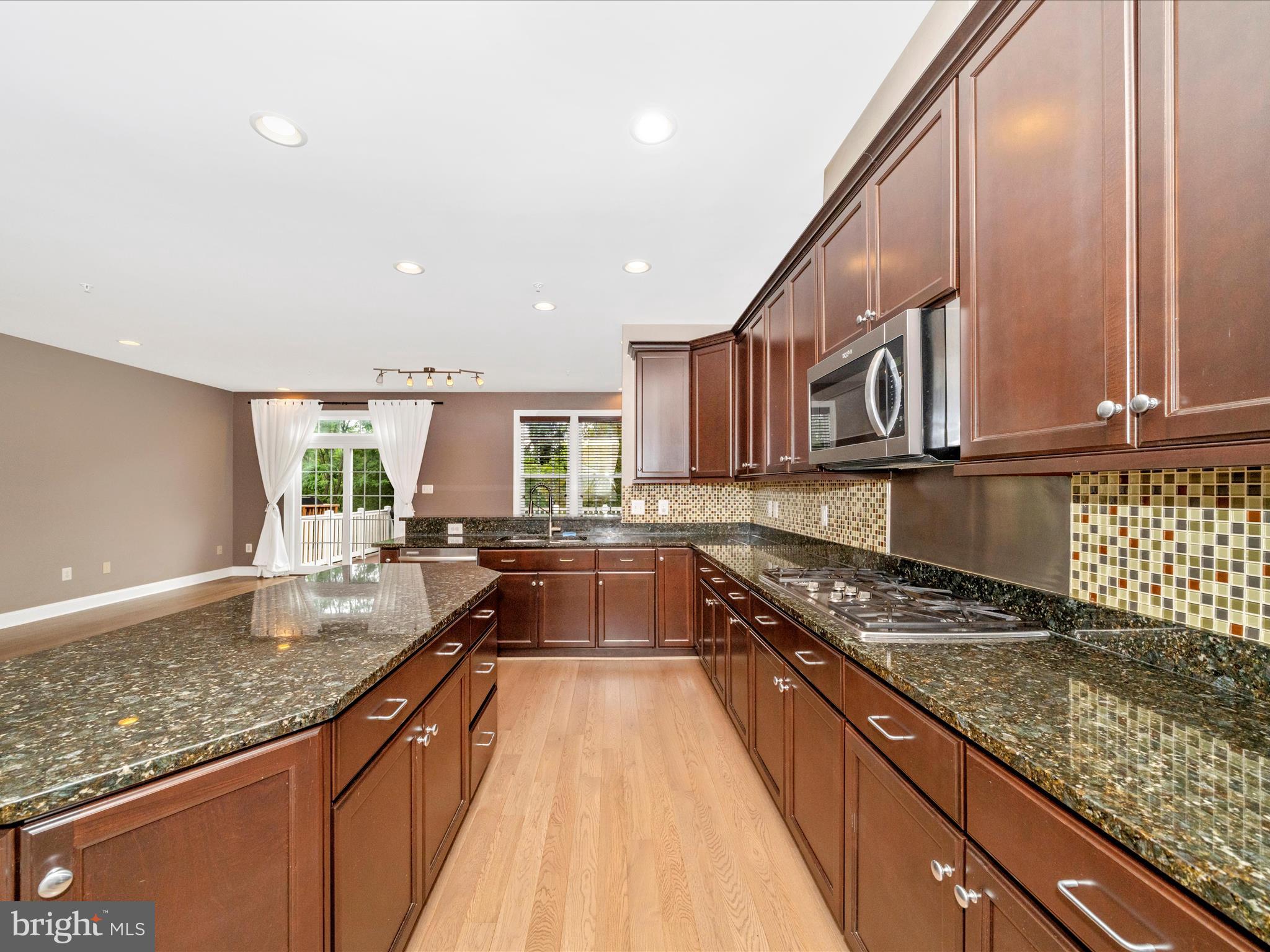 URBANA - Residential Lease