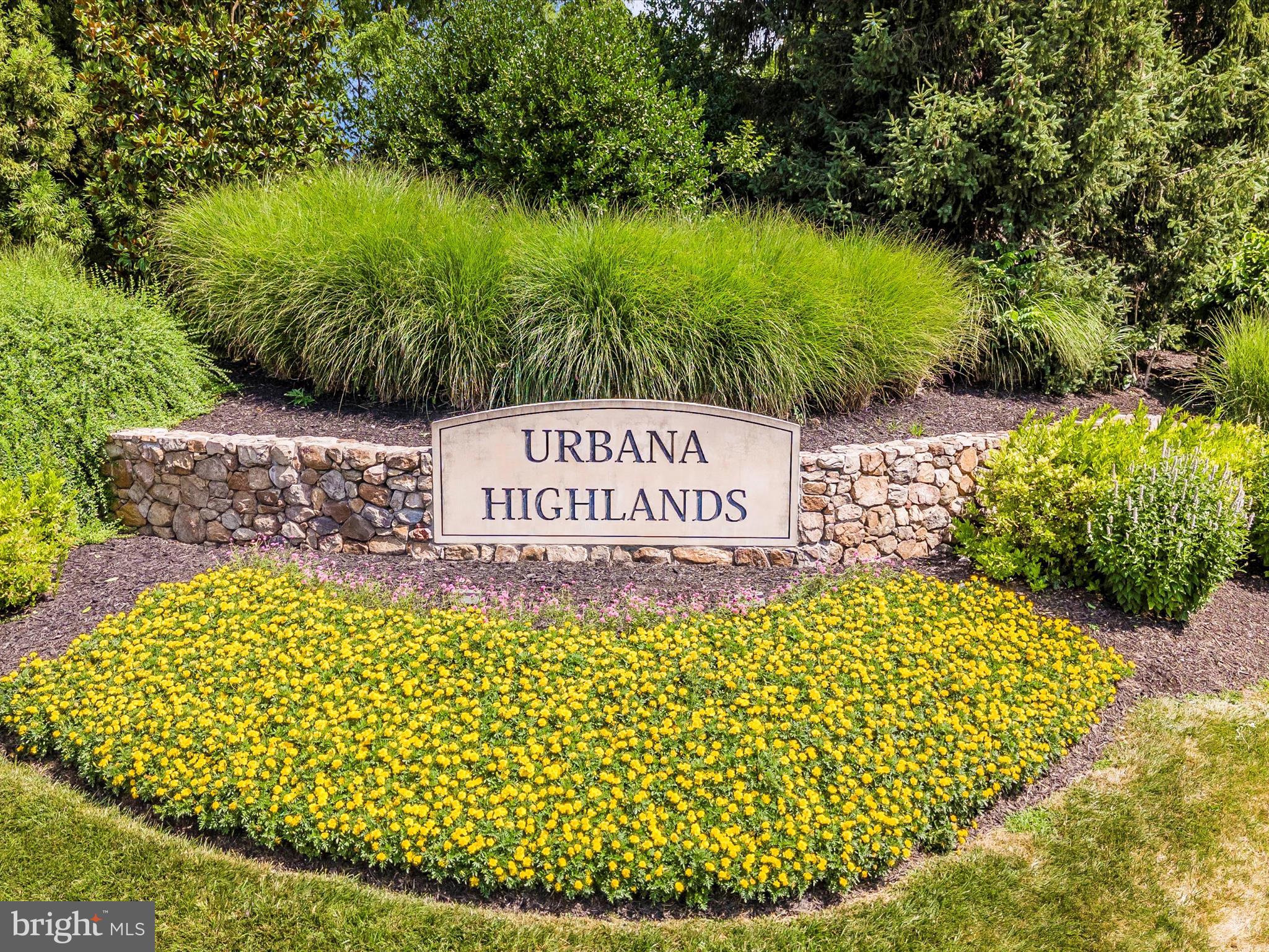 URBANA - Residential Lease