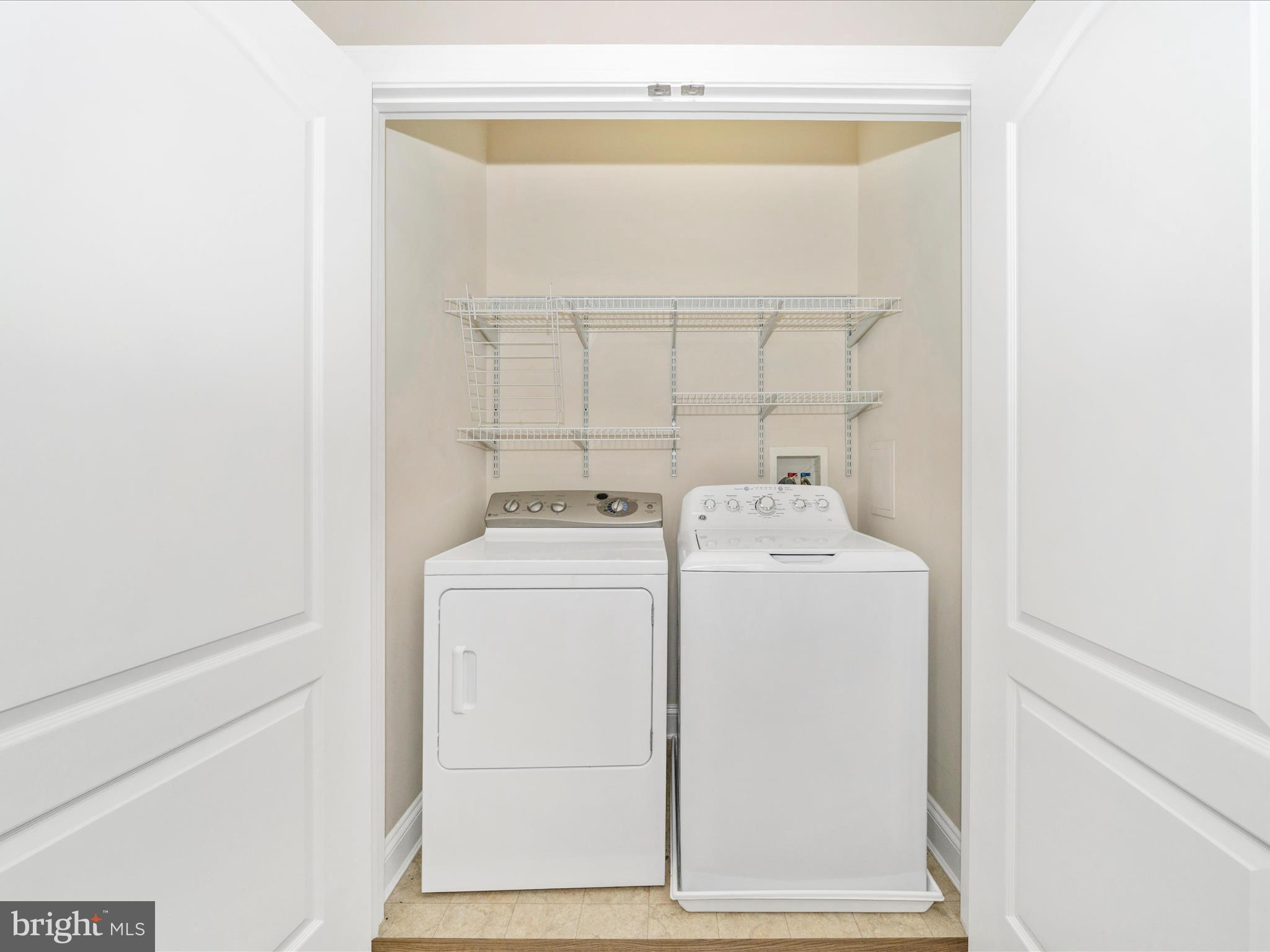 URBANA - Residential Lease