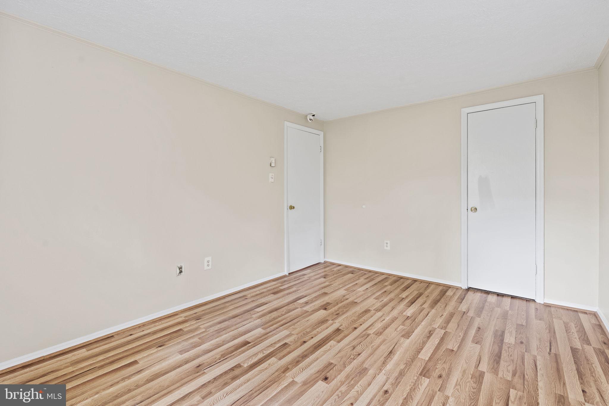 SHANNONDALE - Residential Lease