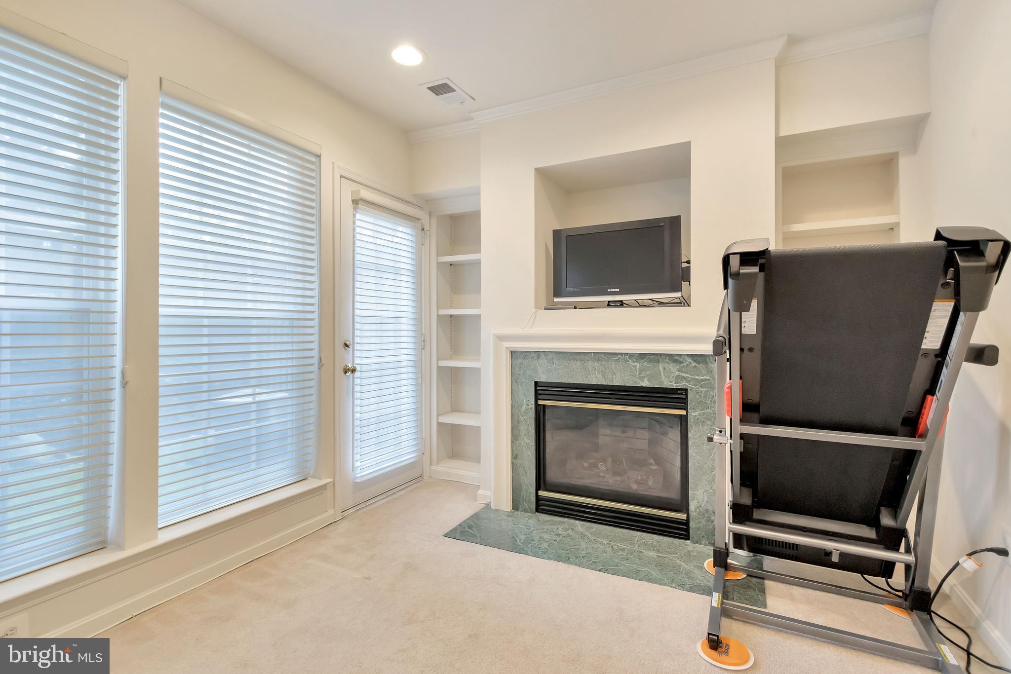 EDSON PARK - Residential