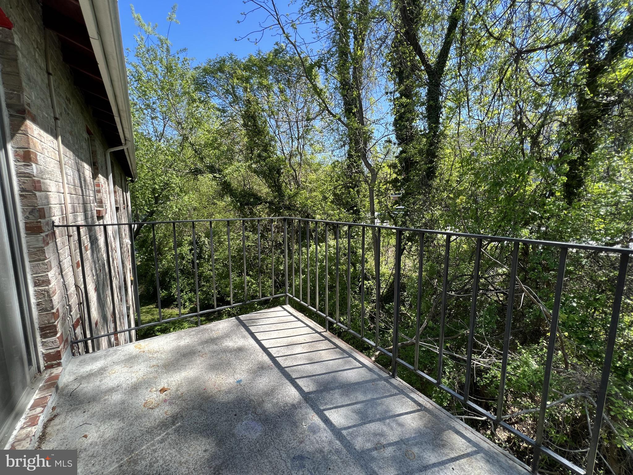 GARDENS AT OWINGS MILLS - Residential Lease