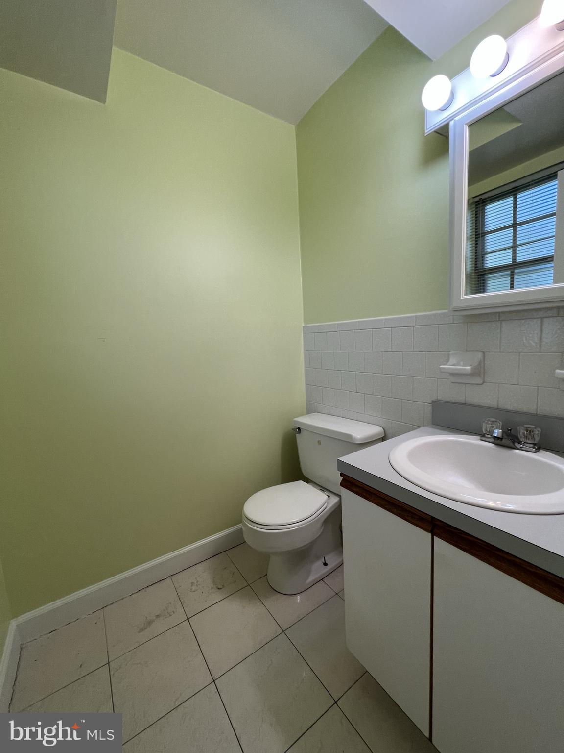 GARDENS AT OWINGS MILLS - Residential Lease