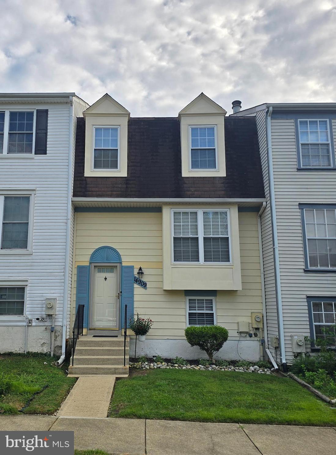 This lovely home is ready for its new owner. This well taken care of townhome features 3 appointed sized bedrooms and 3 1/2 bathrooms. The master bedroom has its own en-suite with full bath. With a large open and cozy living room with loads of sunlight this home is perfect for entertaining or relaxing at home. The large kitchen has room for extra cabinets, storage or even a small table next to the separate dining room with loads of full sunlight open to a large deck . The full basement features a bedroom or office space with lovely accent wall, full bath and walk out recreation room that opens to a fenced in back yard. Come visit this beauty today and make it your own!