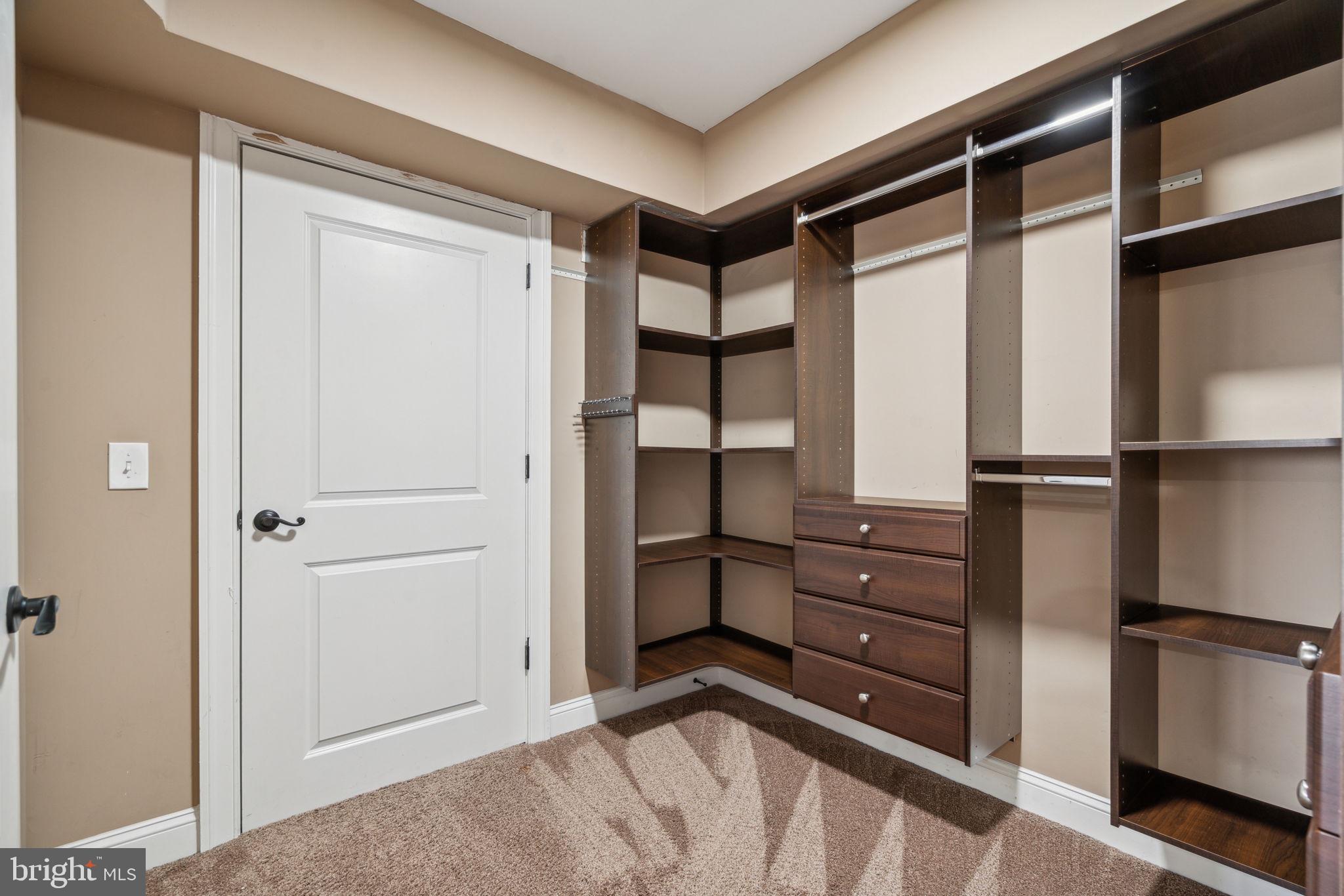PACKER PARK - Residential