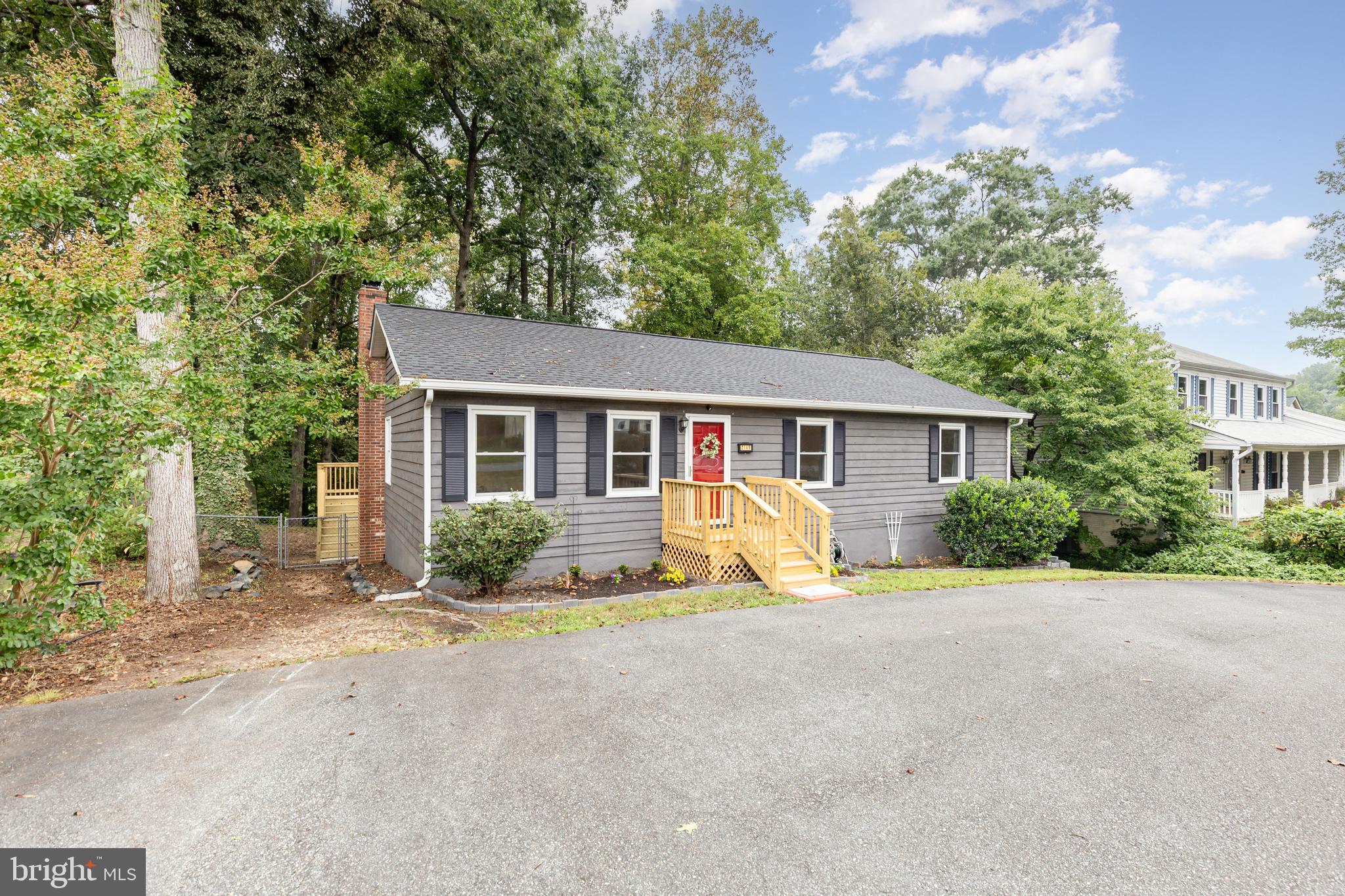 2149 AQUIA DRIVE