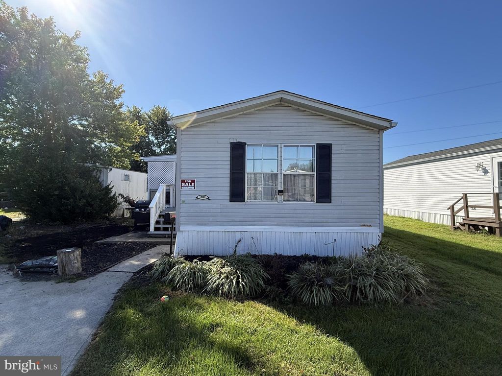 Photo of 518 6th Avenue, WILMINGTON, DE 19808 (MLS # DENC2090902)