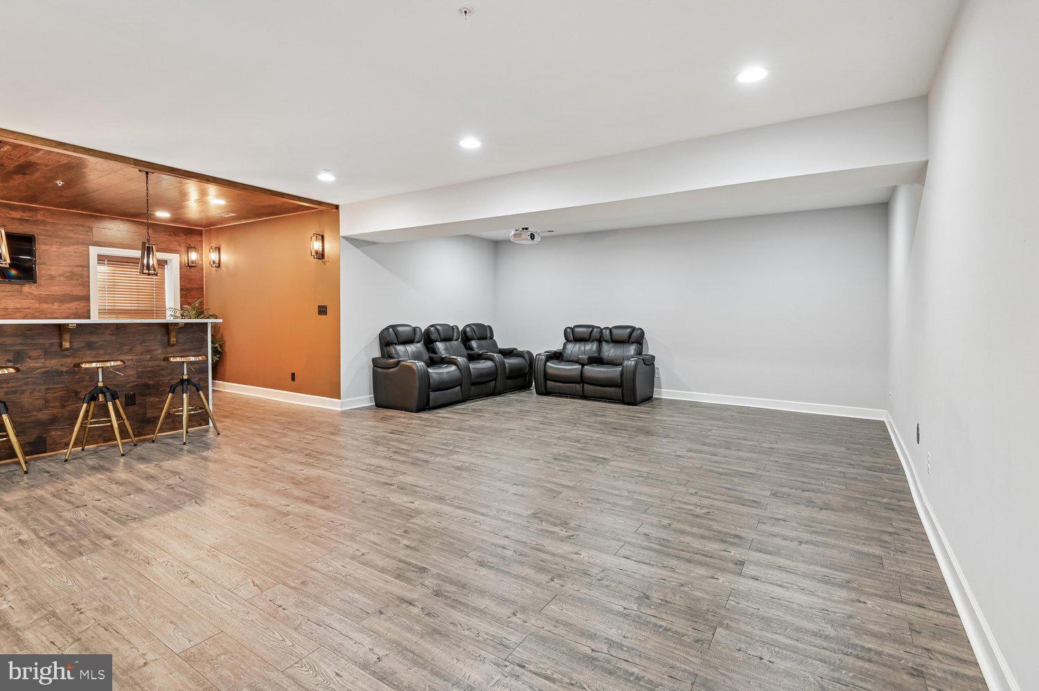 VILLAGES AT TURF VALLEY - Residential