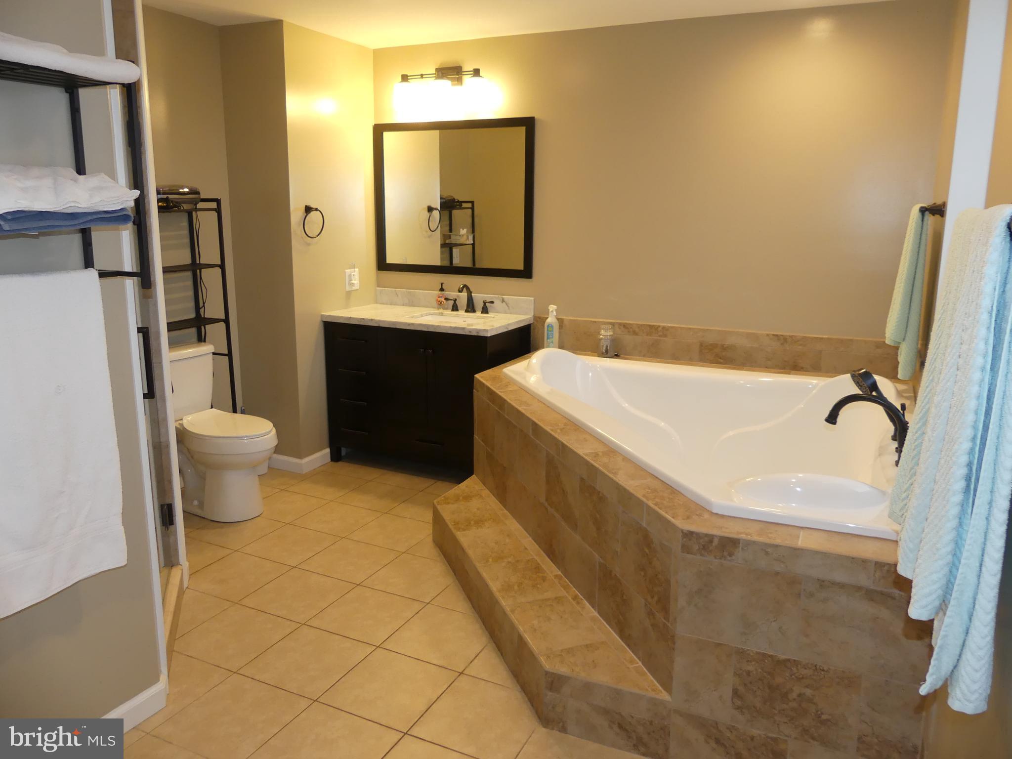 GREENE MOUNTAIN LAKE - Residential