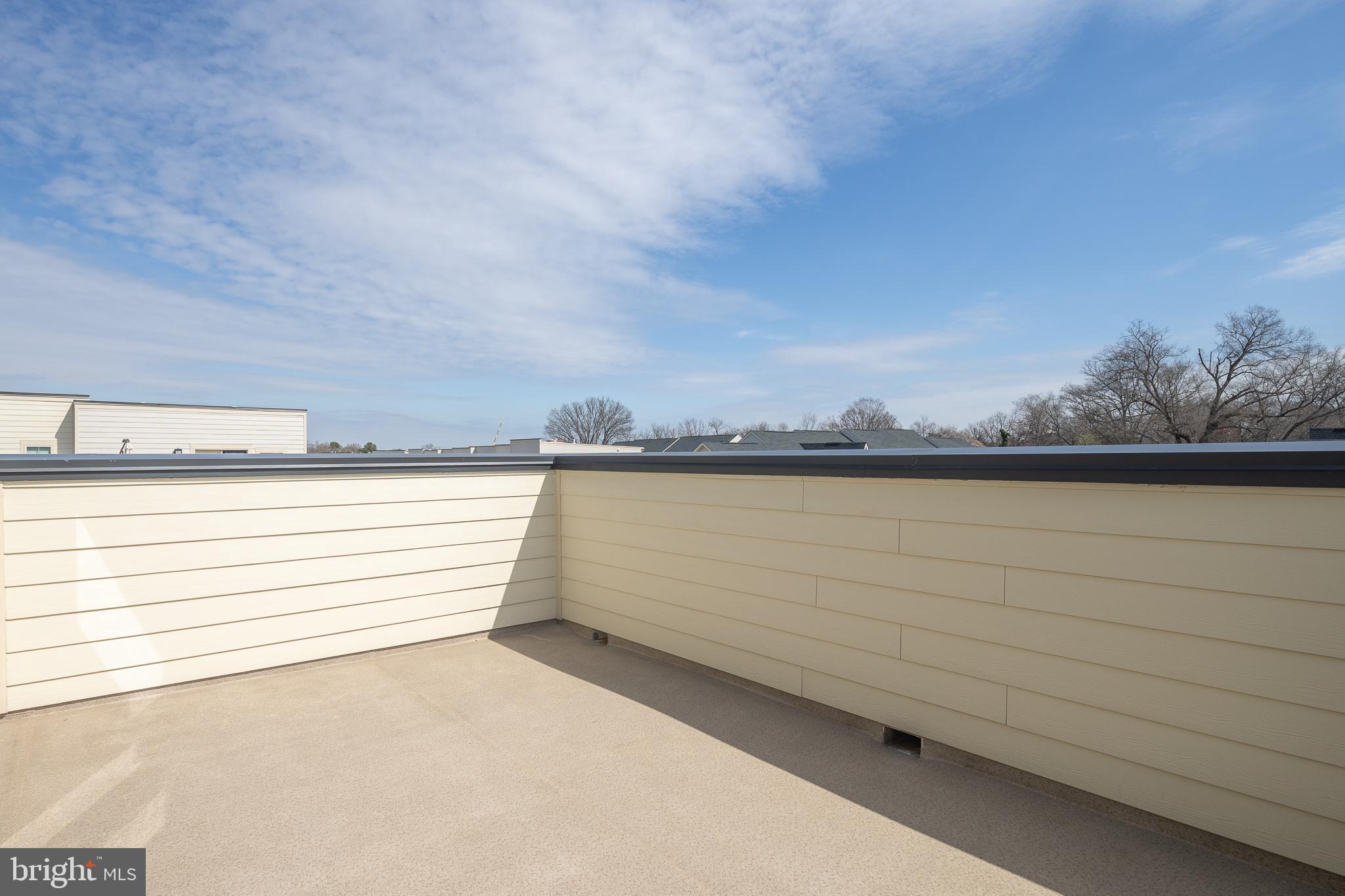 BOULEVARD VI TOWNS - Residential