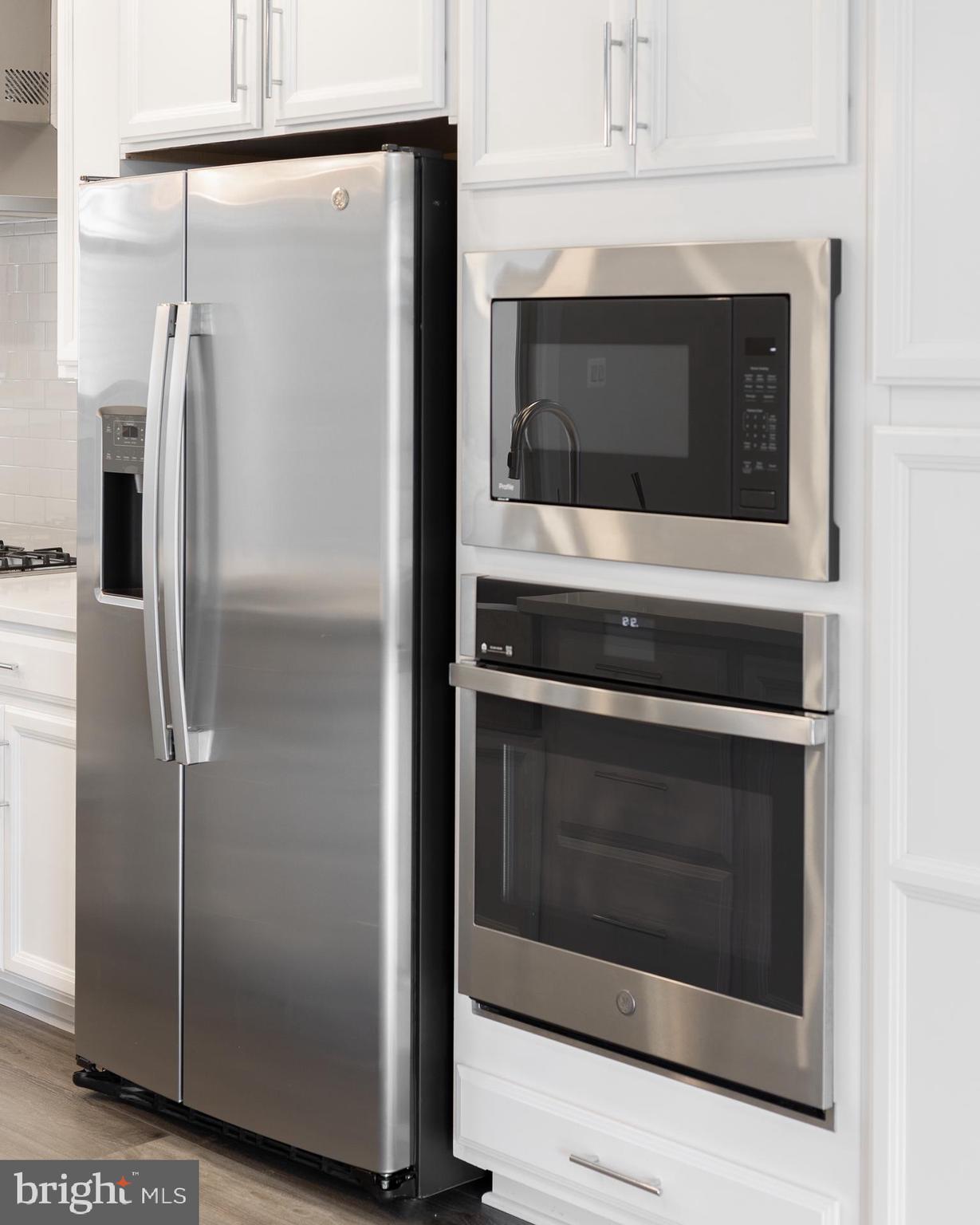 BOULEVARD VI TOWNS - Residential