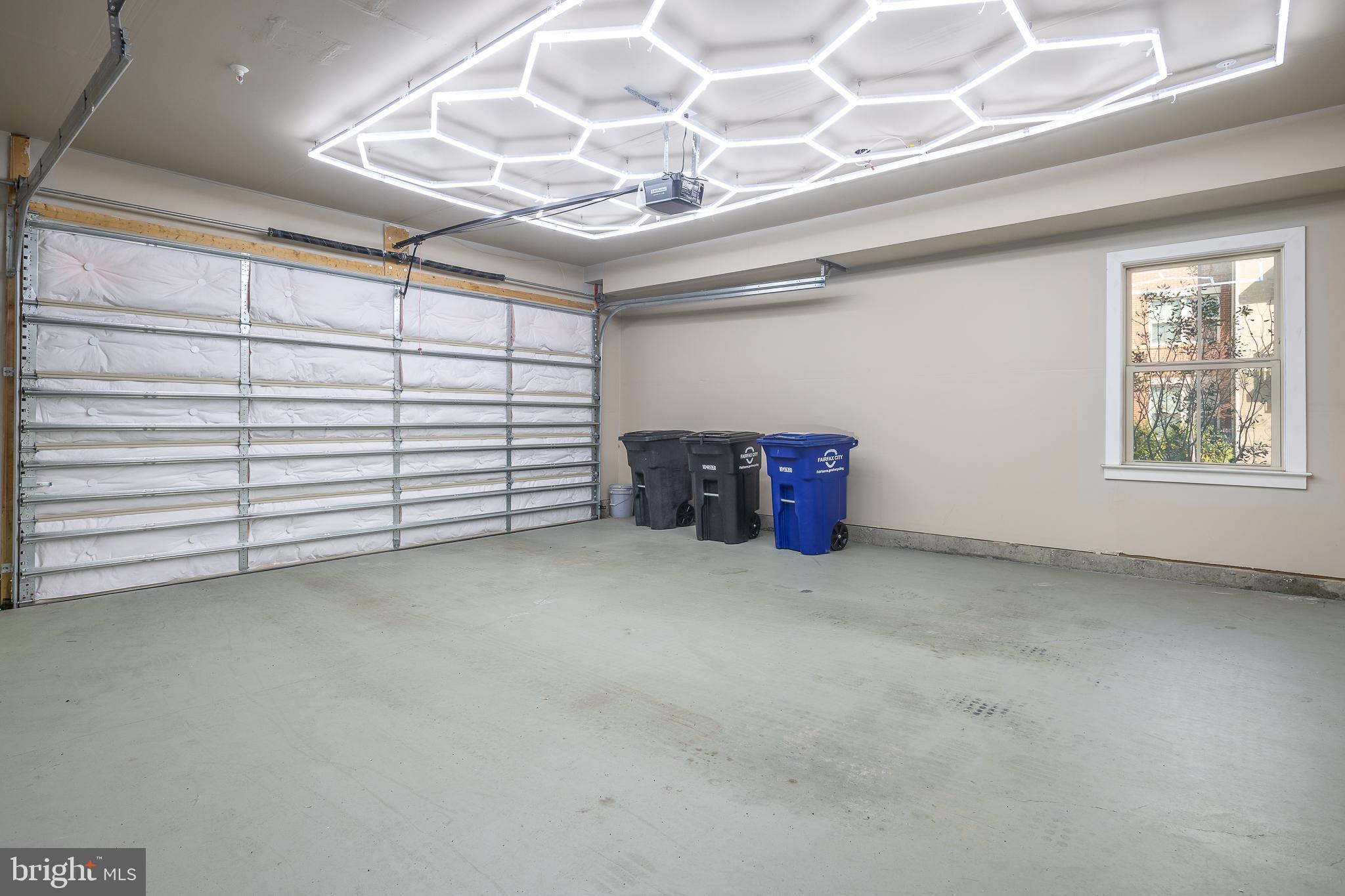 BOULEVARD VI TOWNS - Residential