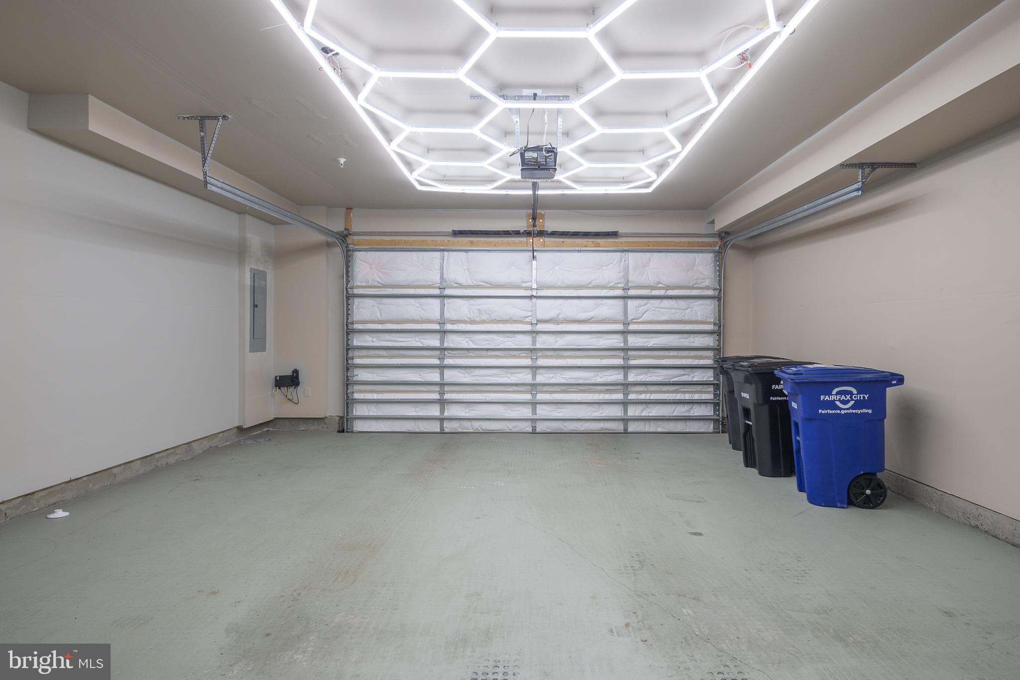 BOULEVARD VI TOWNS - Residential