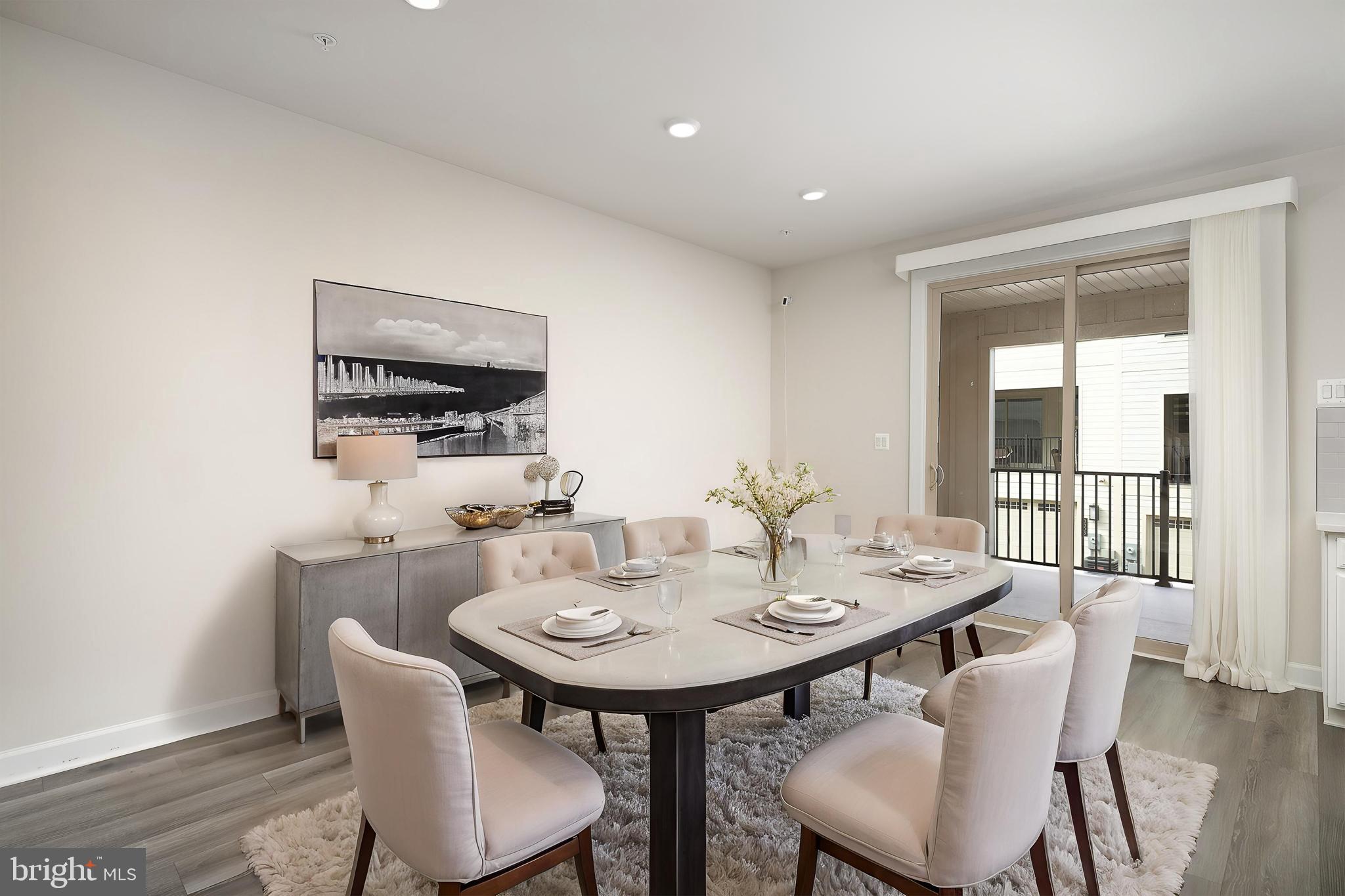 BOULEVARD VI TOWNS - Residential