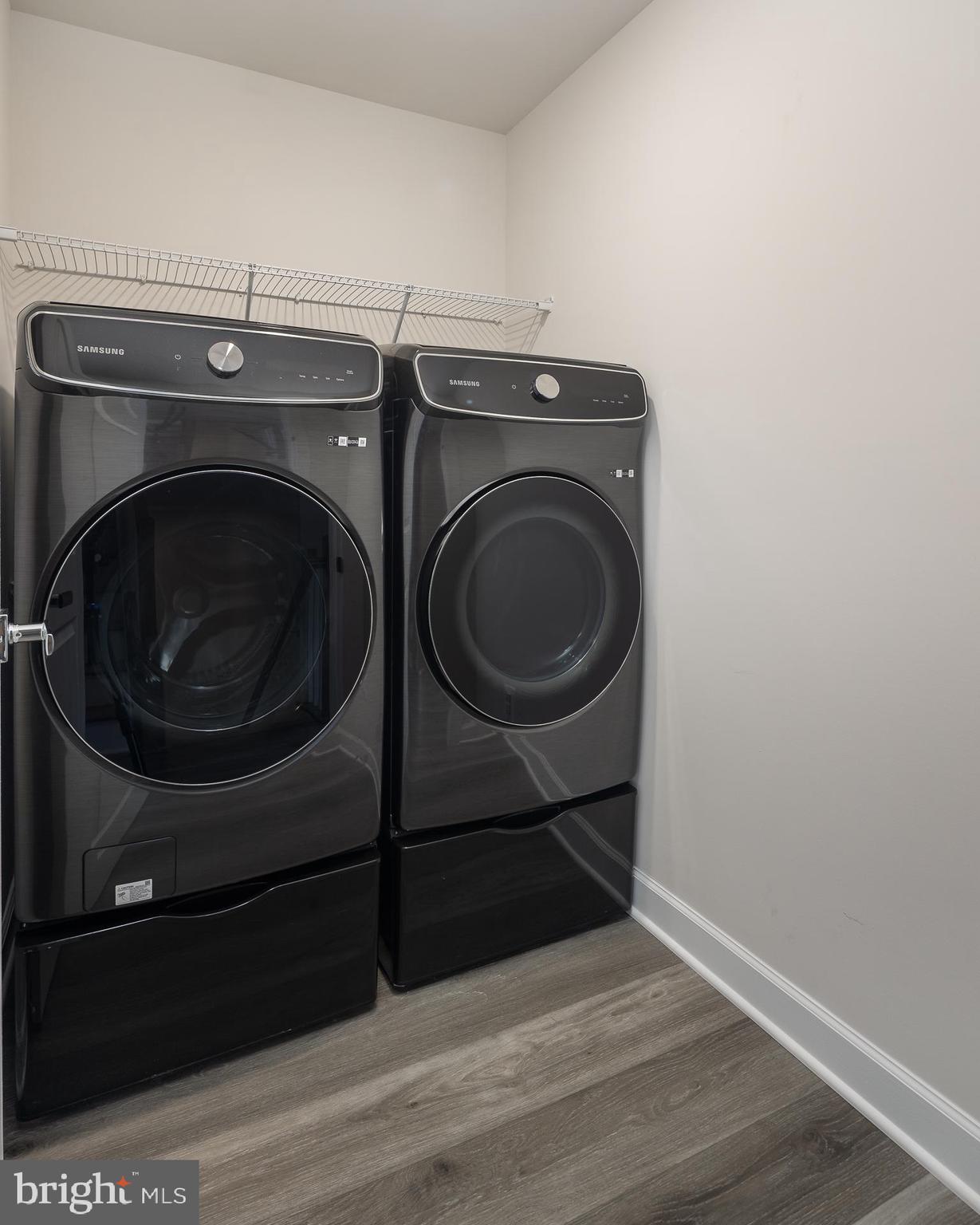 BOULEVARD VI TOWNS - Residential